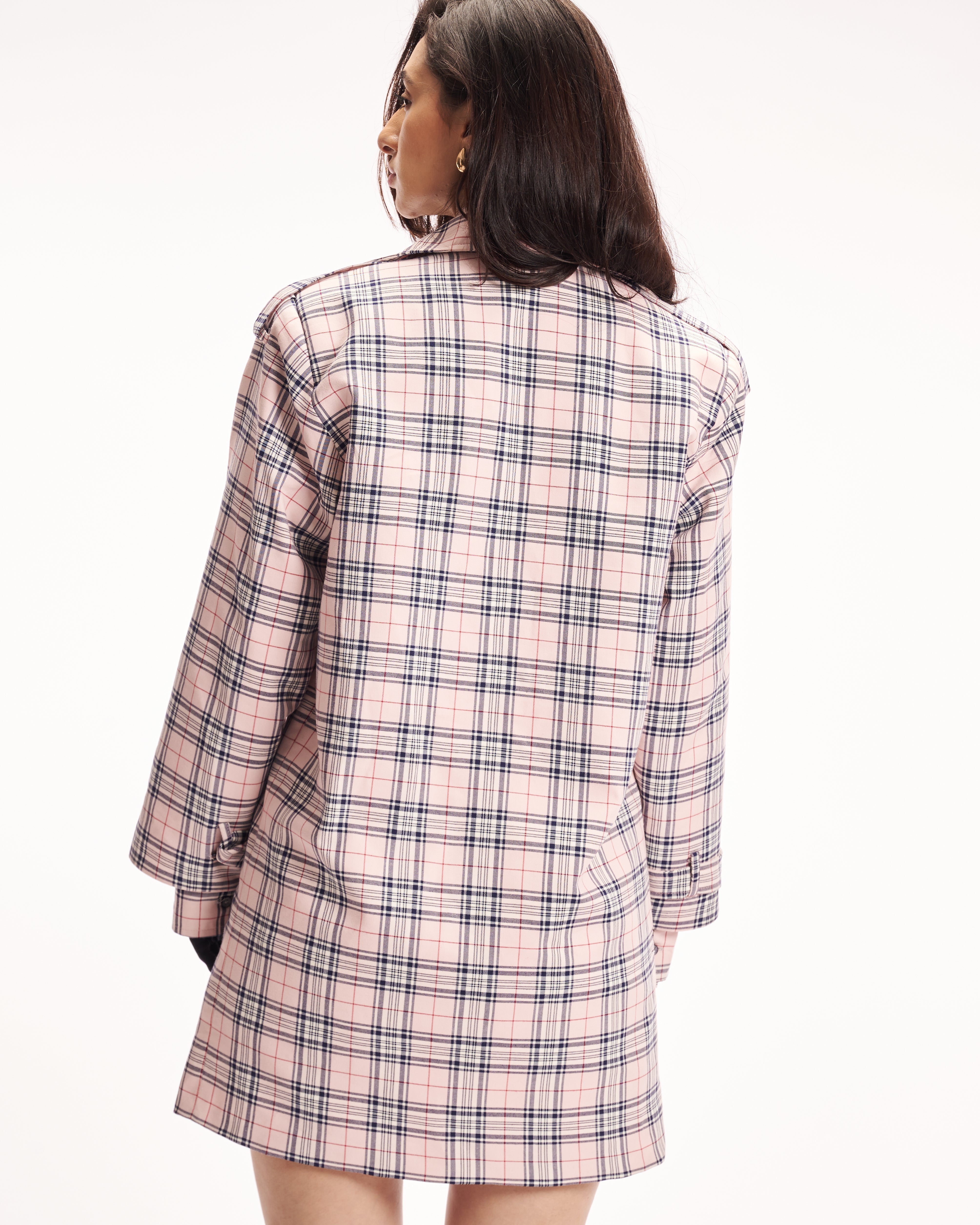 Lila Trench