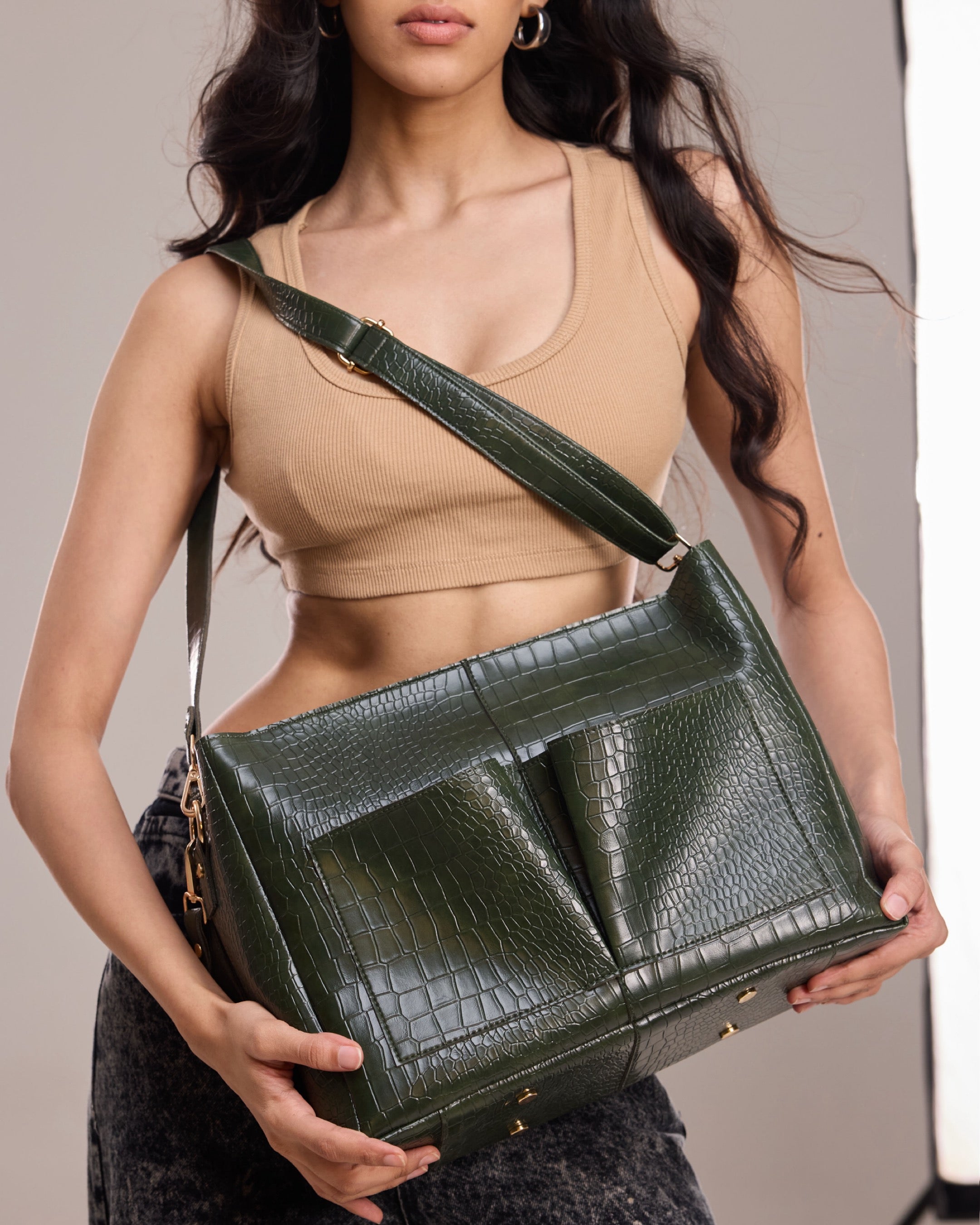 Croco Pocket Tote (Medium)