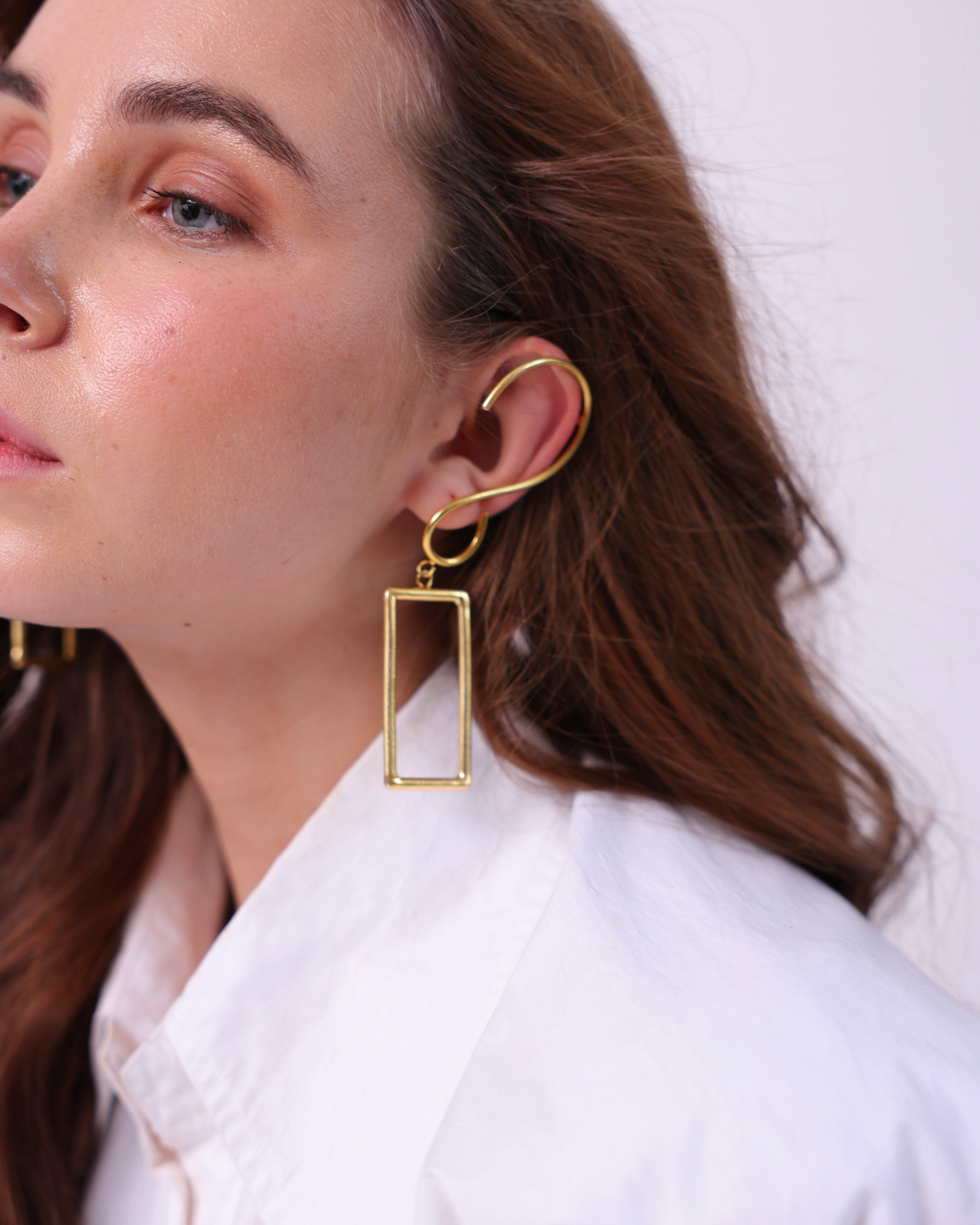 Orbit Statement Ear Cuff