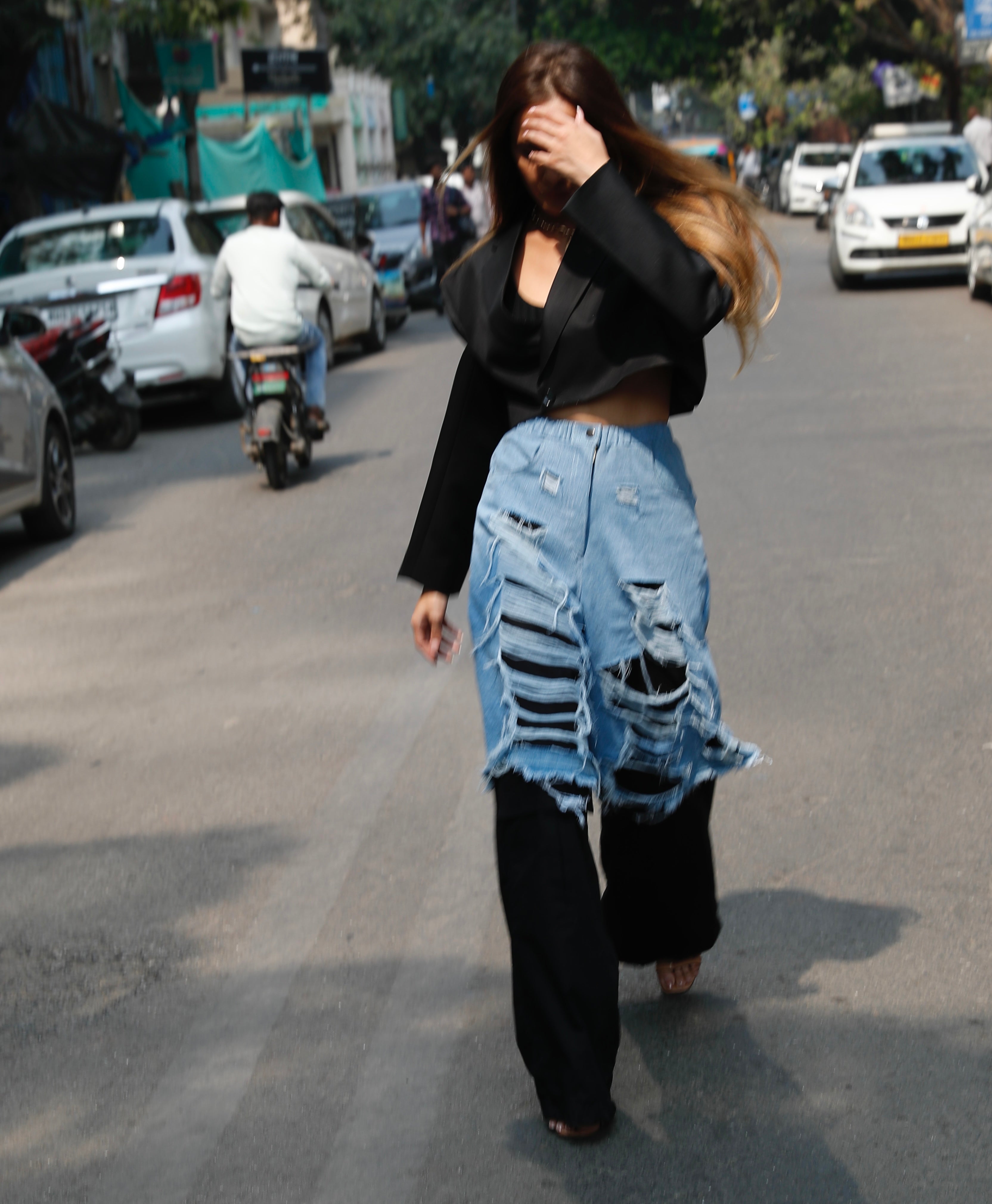 Xia Frayed Denim