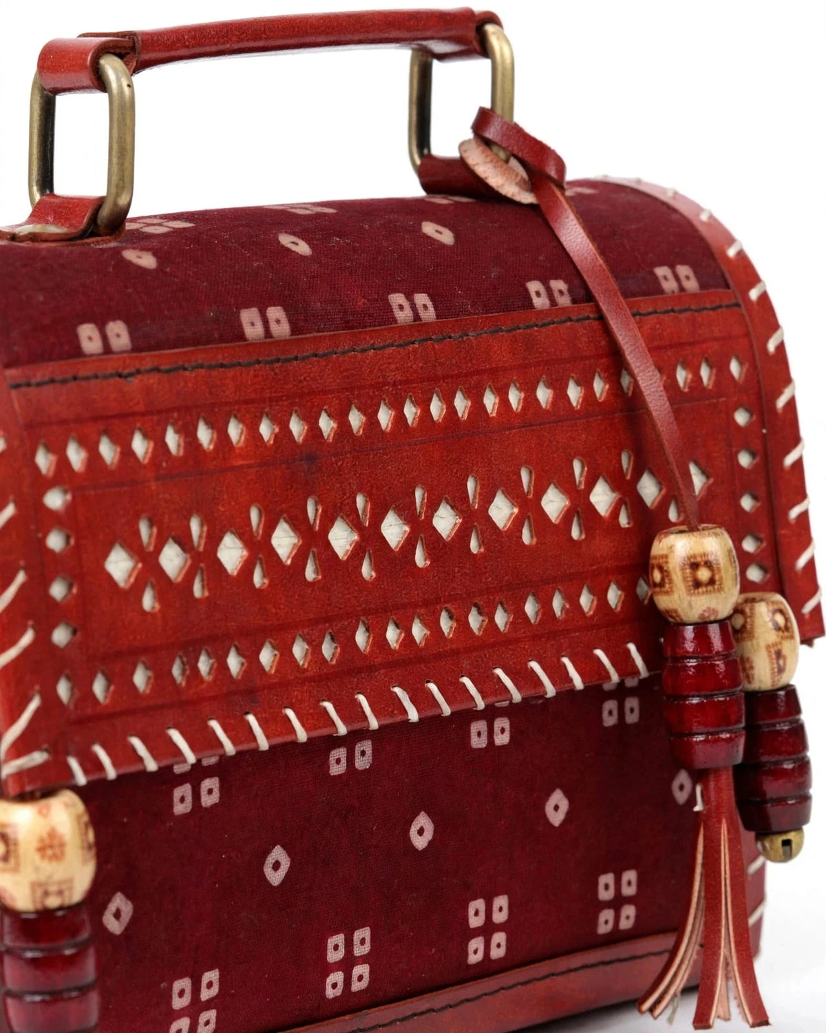 Maroon Bandhej Sling