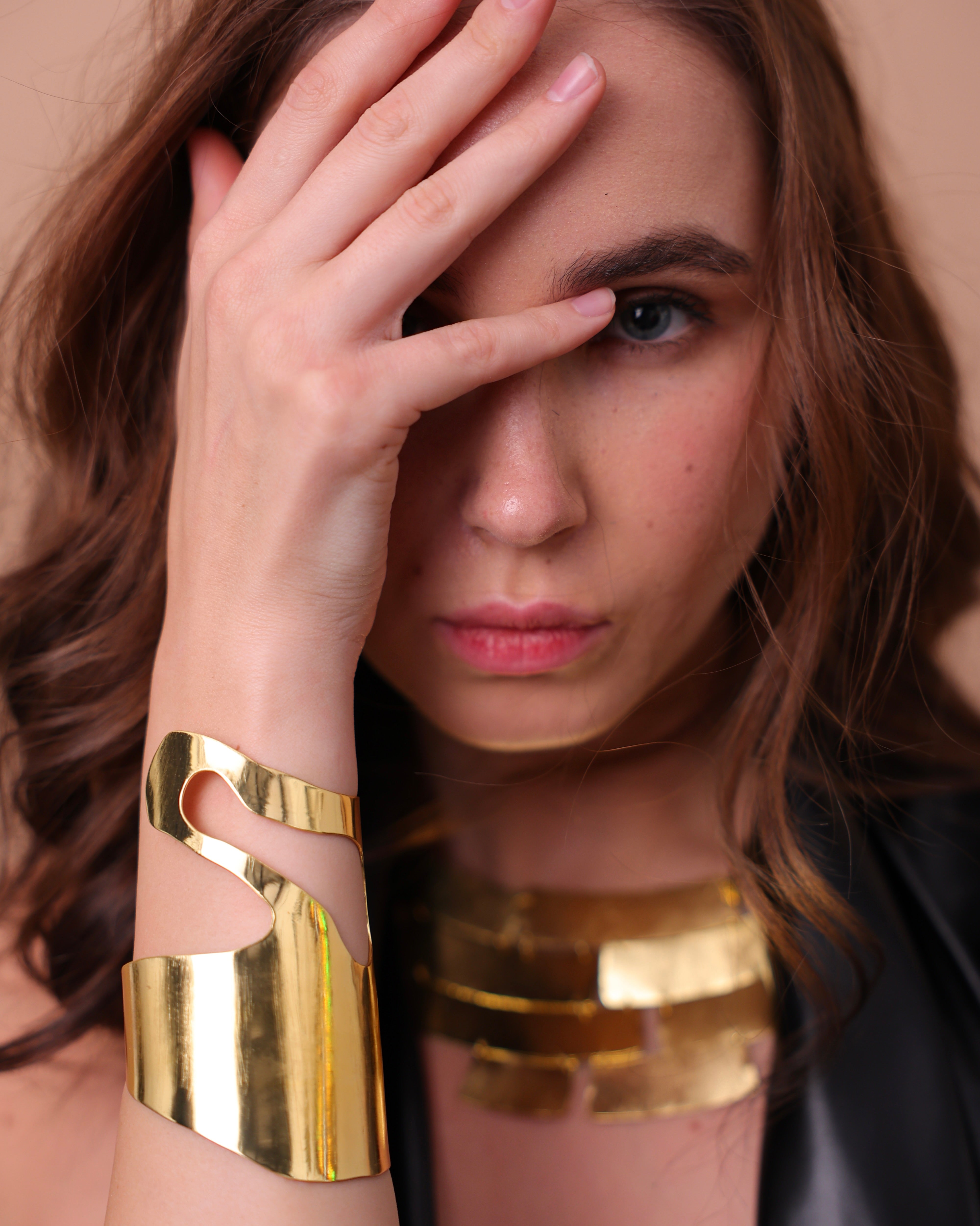 Sculpted Gold Hand Cuff