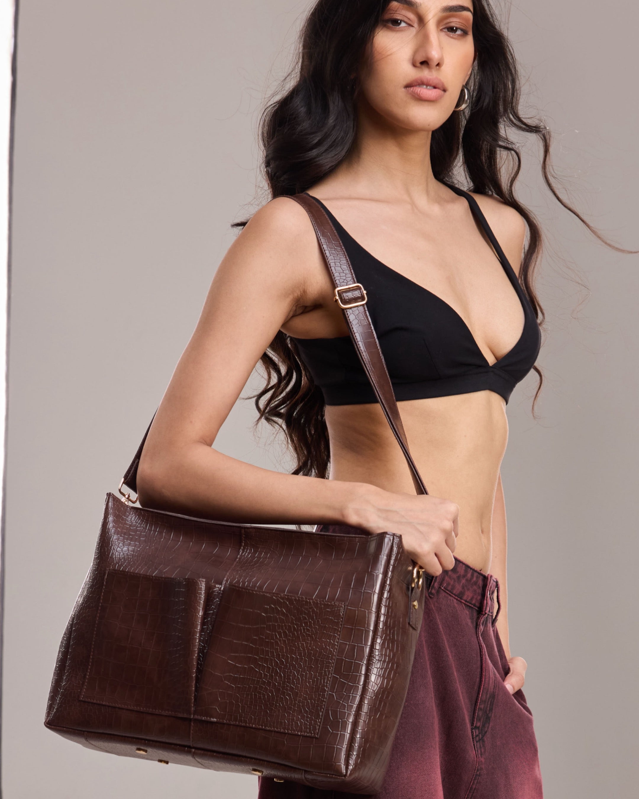 Croco Pocket Tote (Medium)