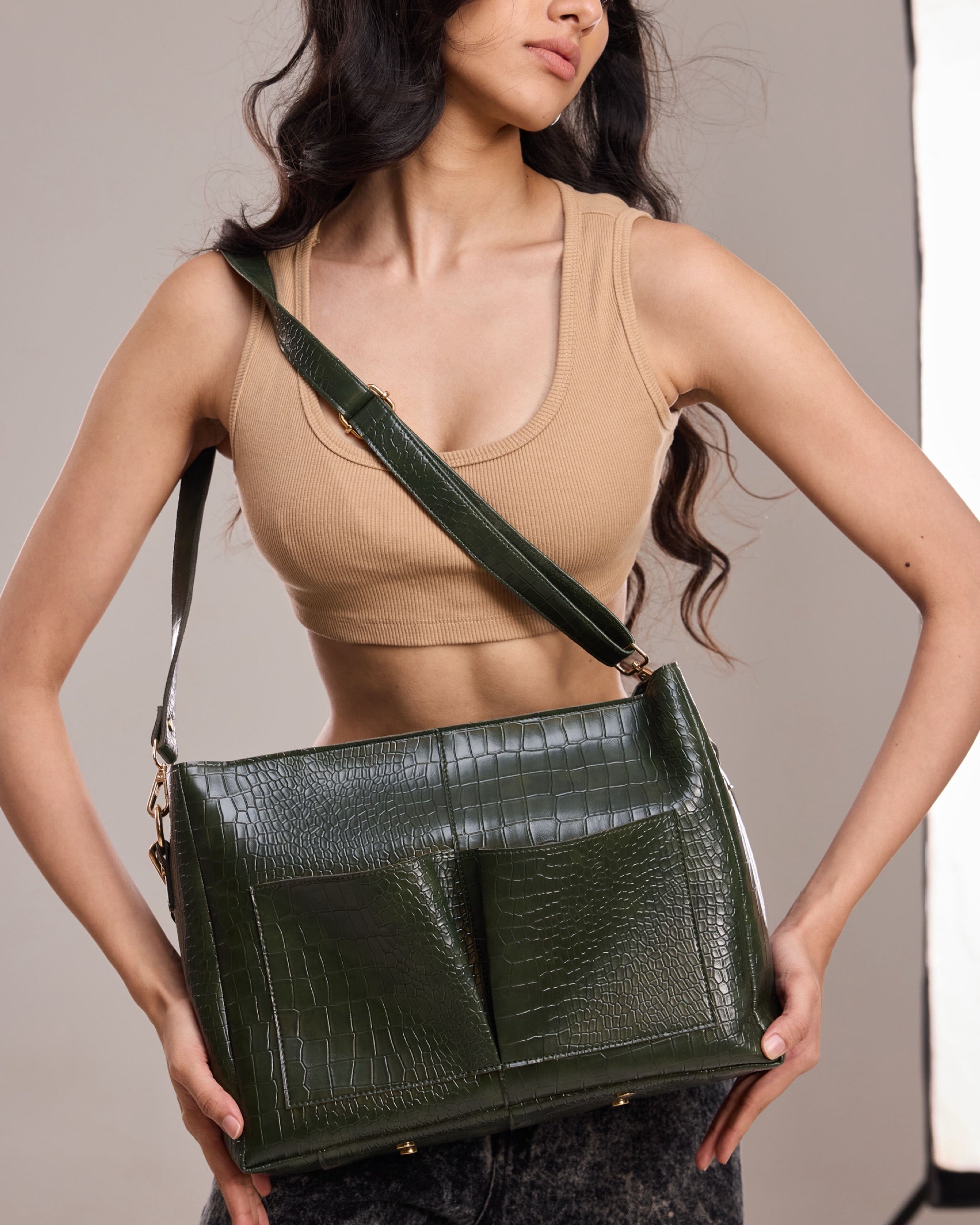 Croco Pocket Tote (Medium)