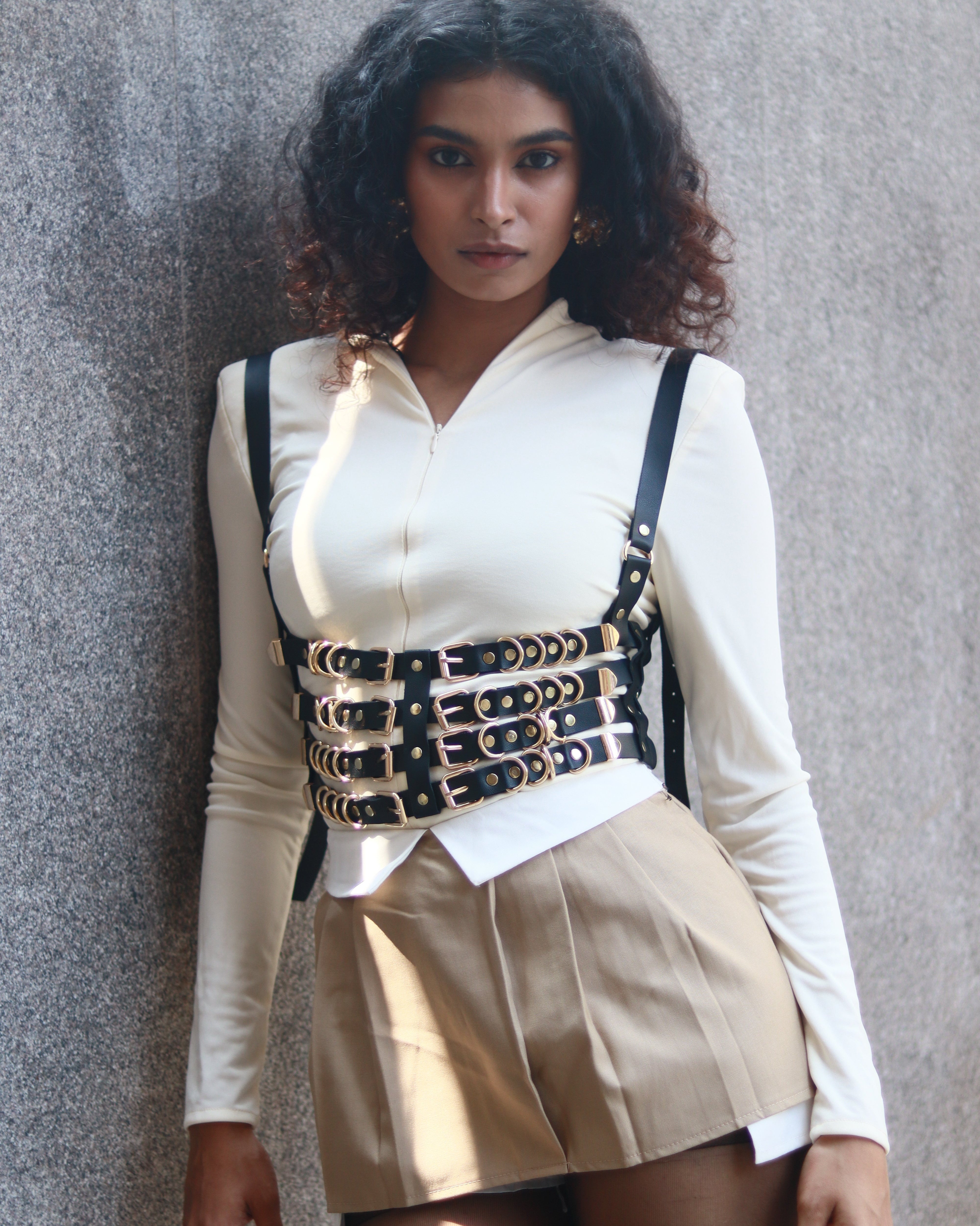 Multi-layer under bust belt in black