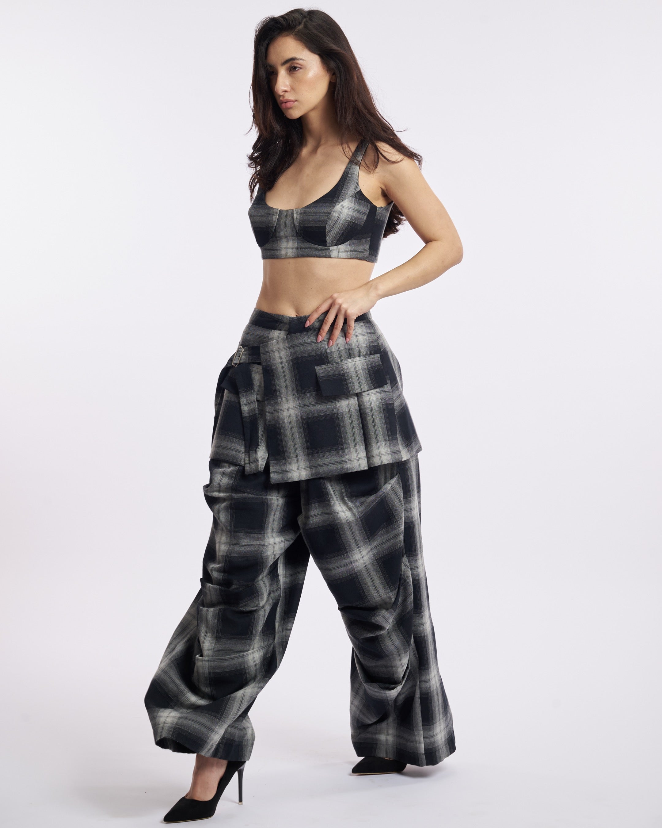 Grey checkered Cargo pant