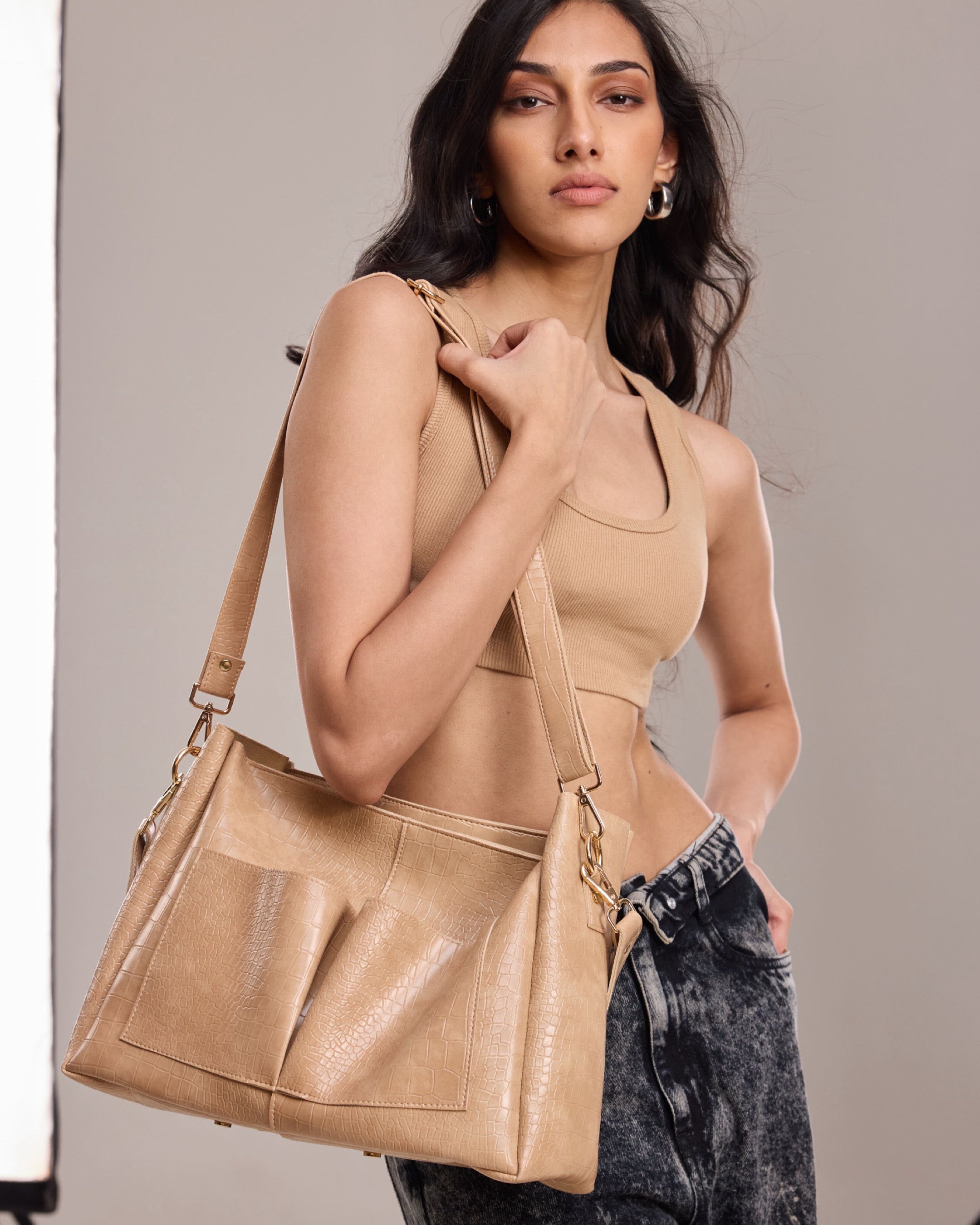 Croco Pocket Tote (Medium)