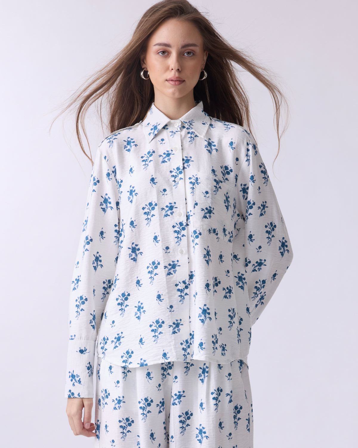 AZURE FLORAL BARREL PANT