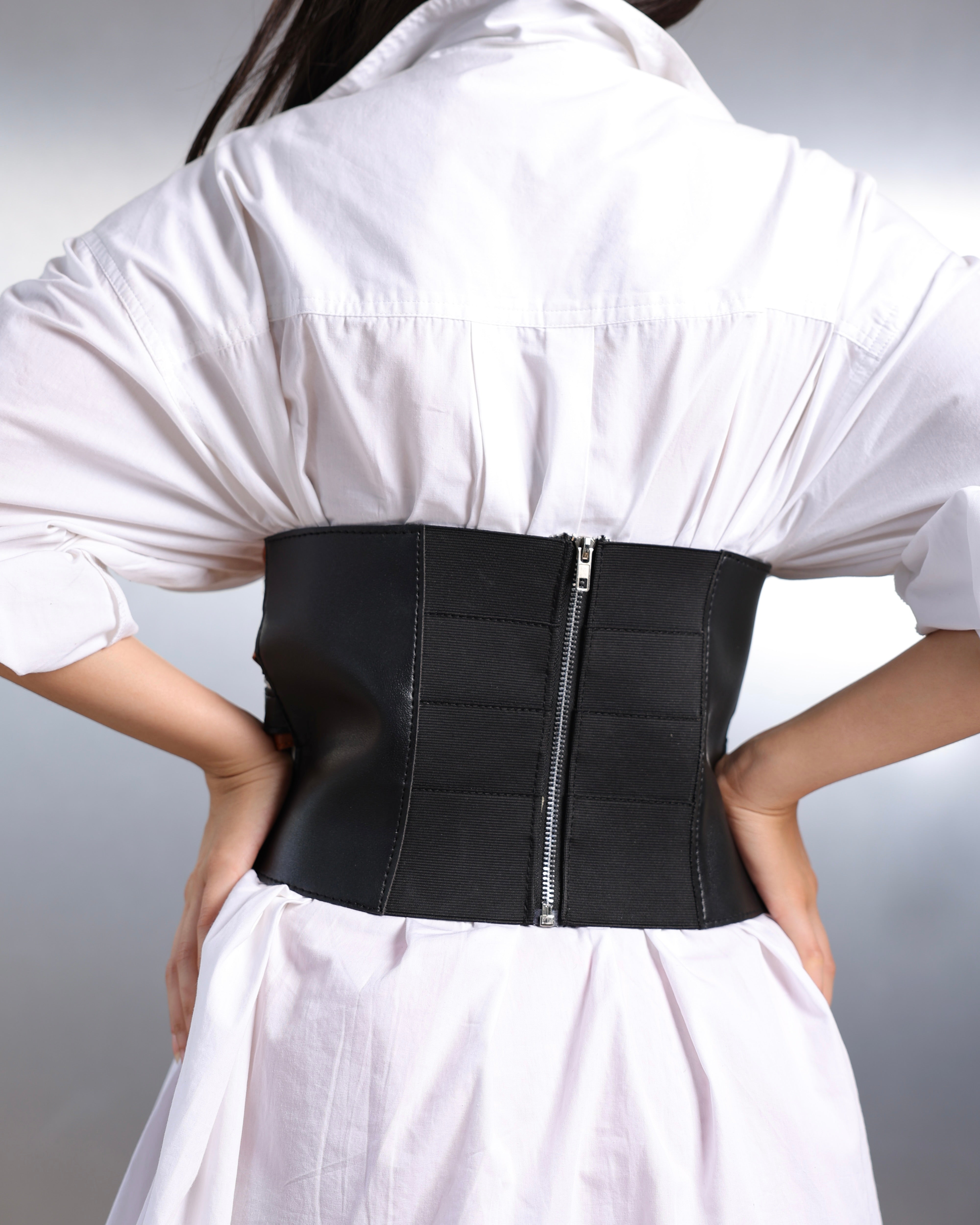 Moshy Abstract Layered Corset Belt