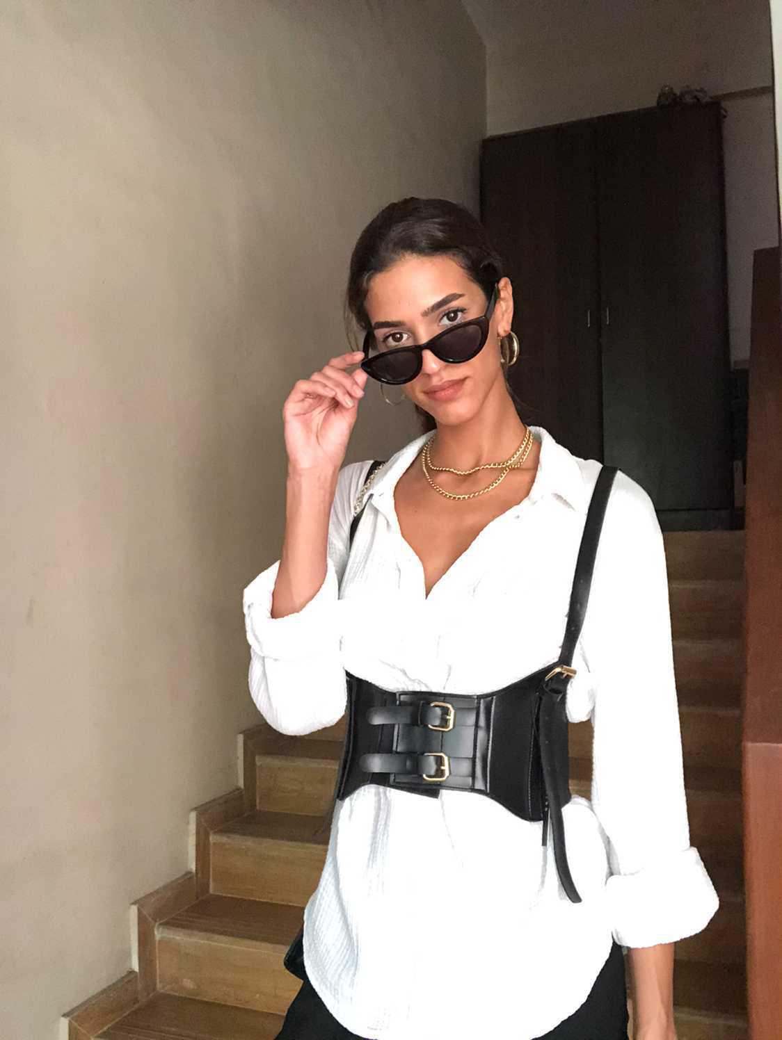 Bold Bust Belt – Bold and Stylish Waist Accessory