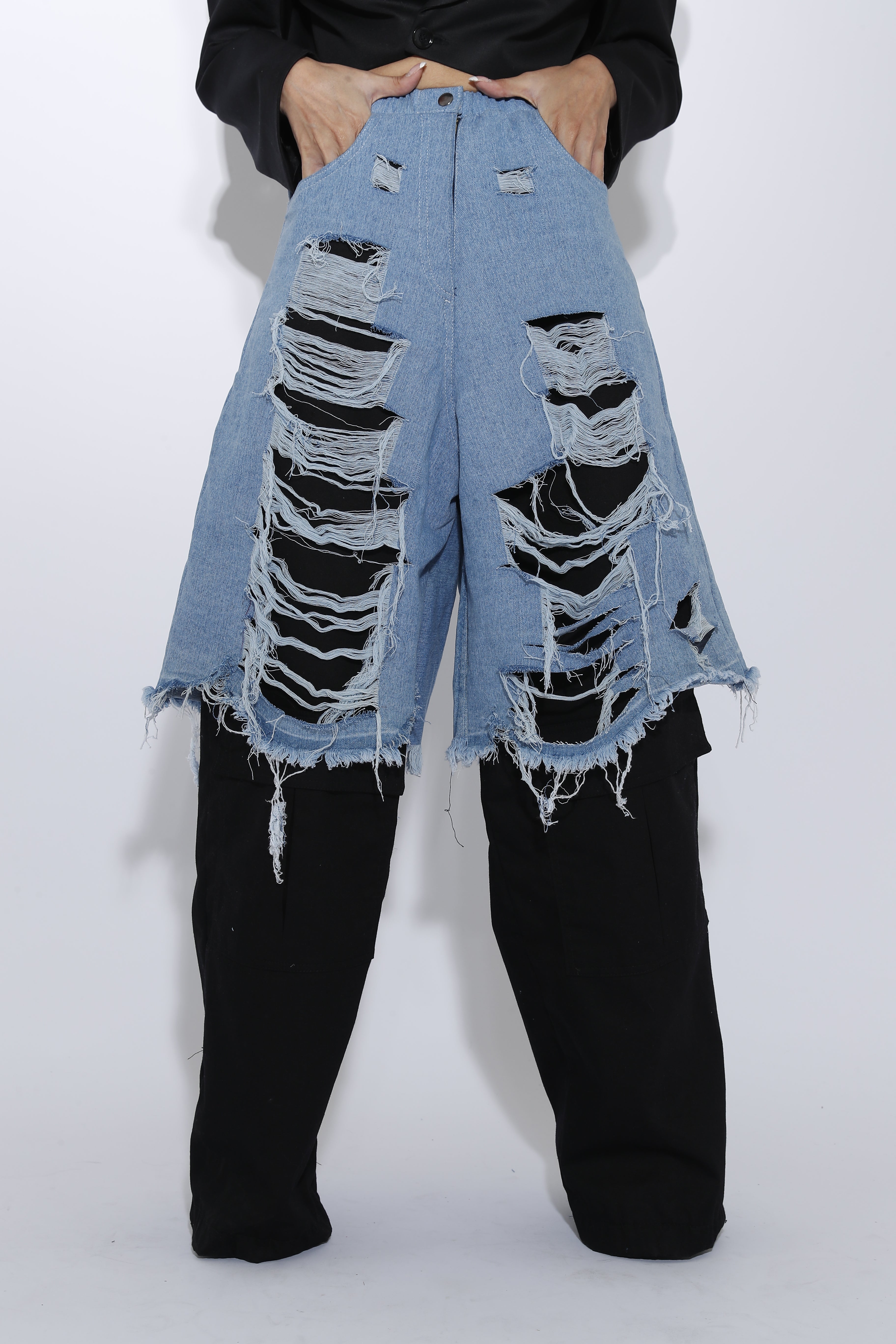 Xia Frayed Denim
