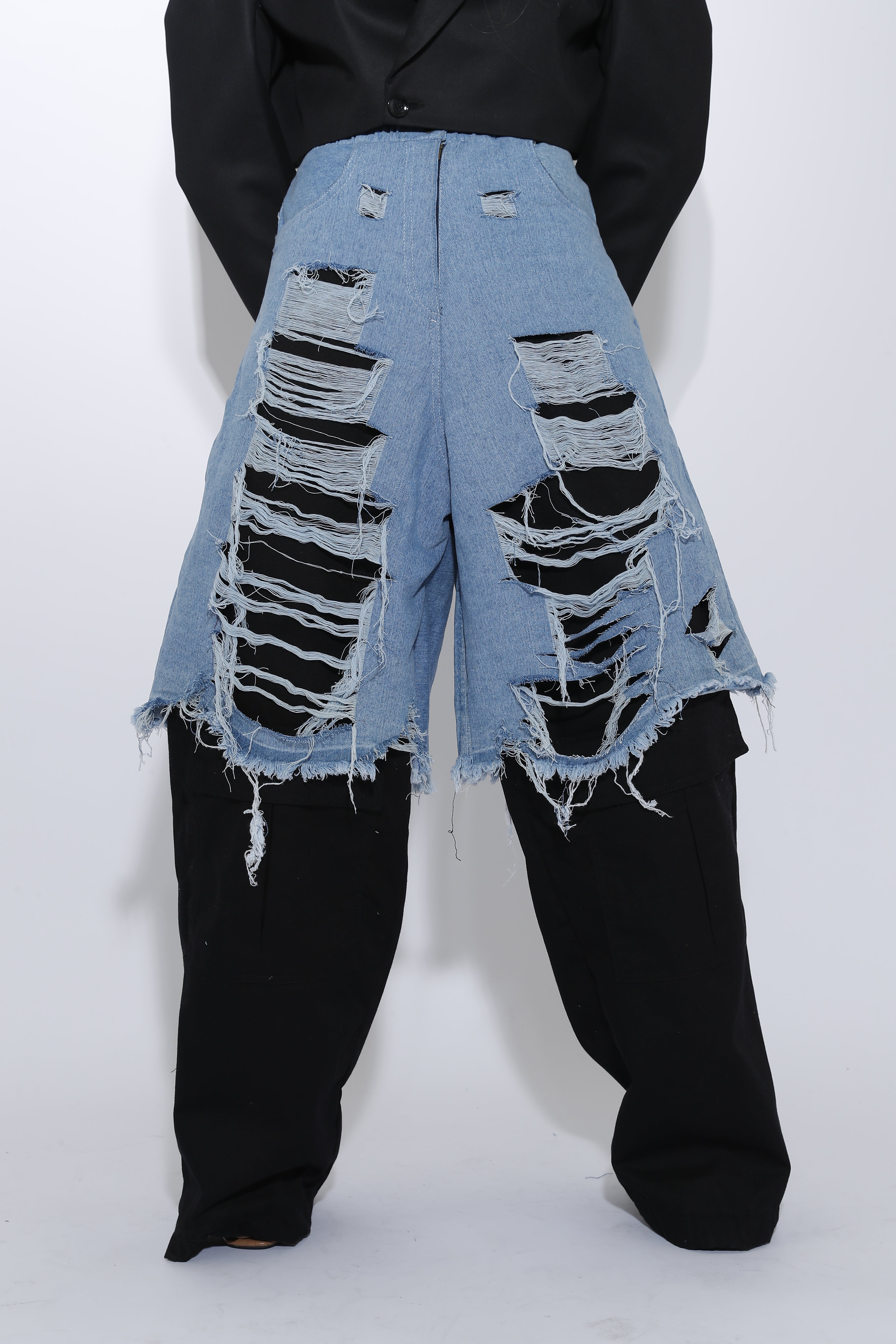 Xia Frayed Denim