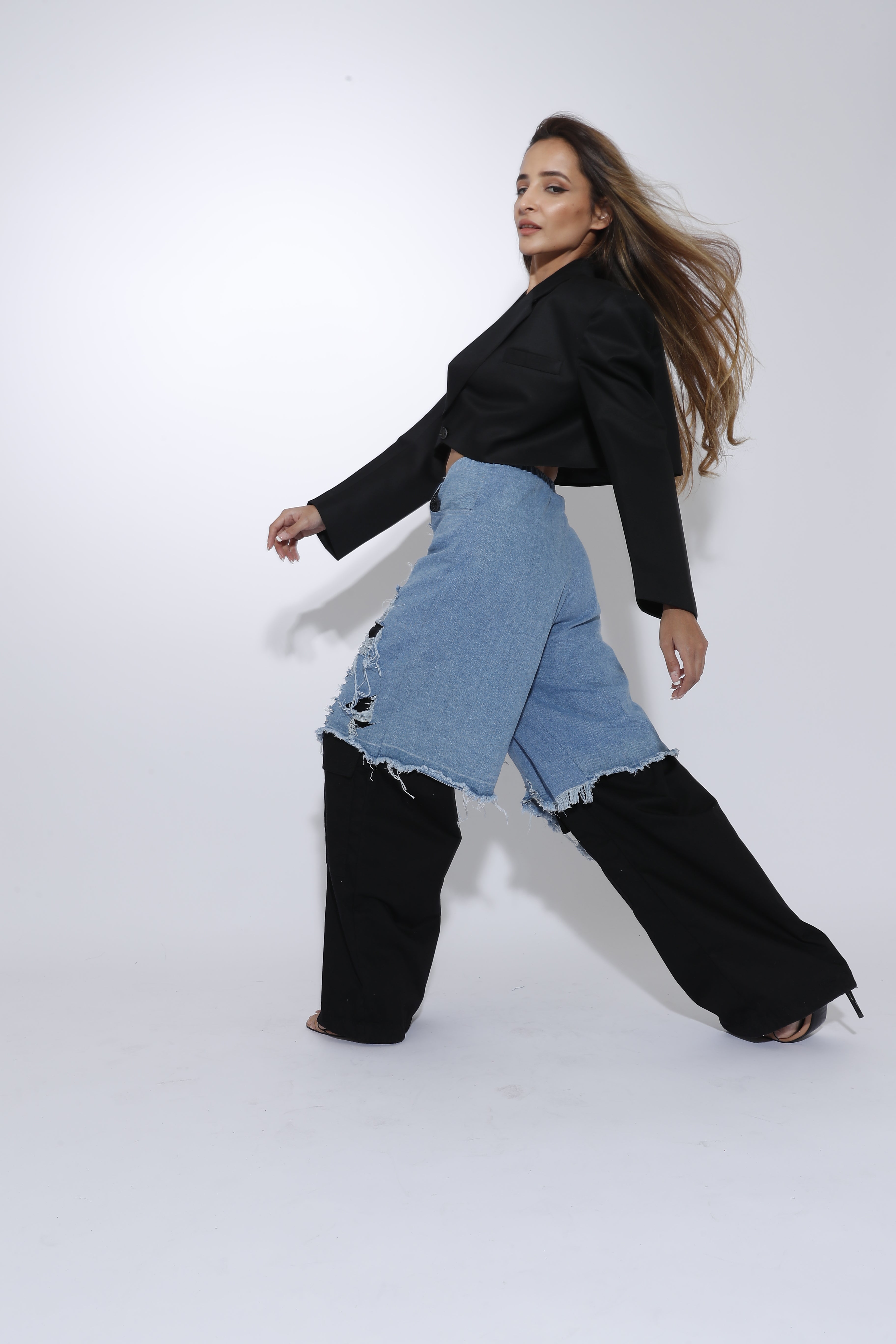 Xia Frayed Denim