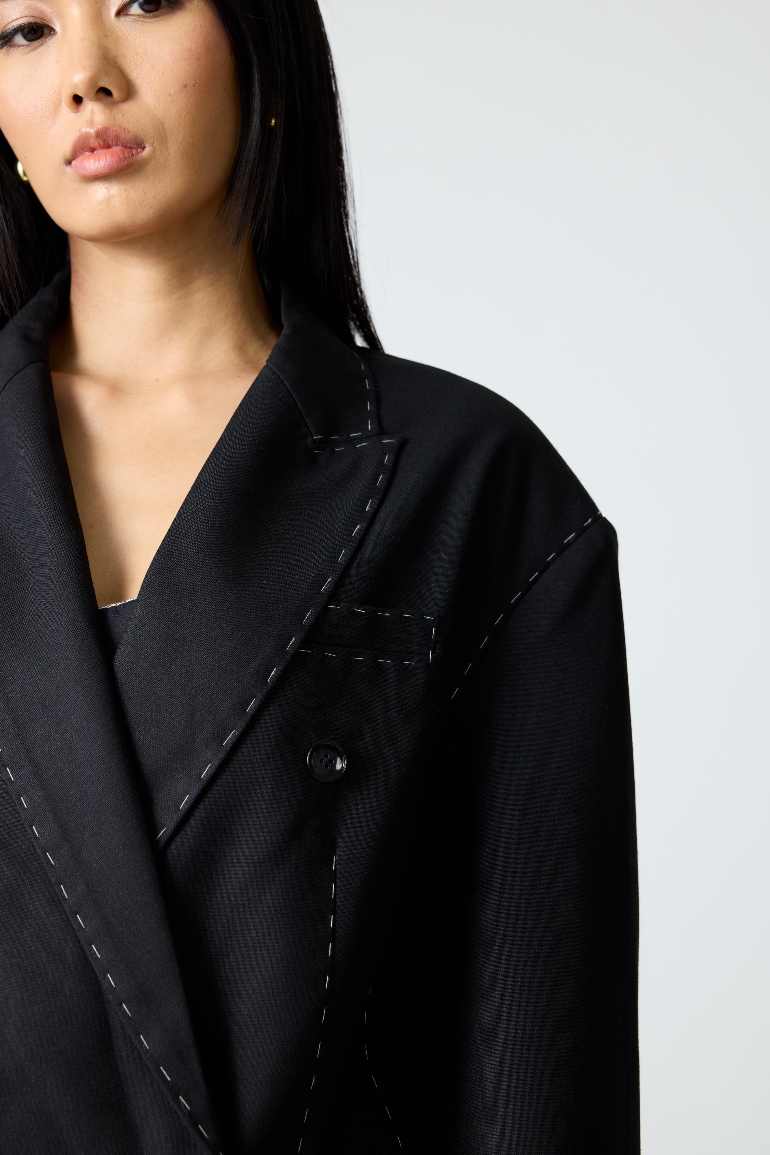 Erryn Black Blazer