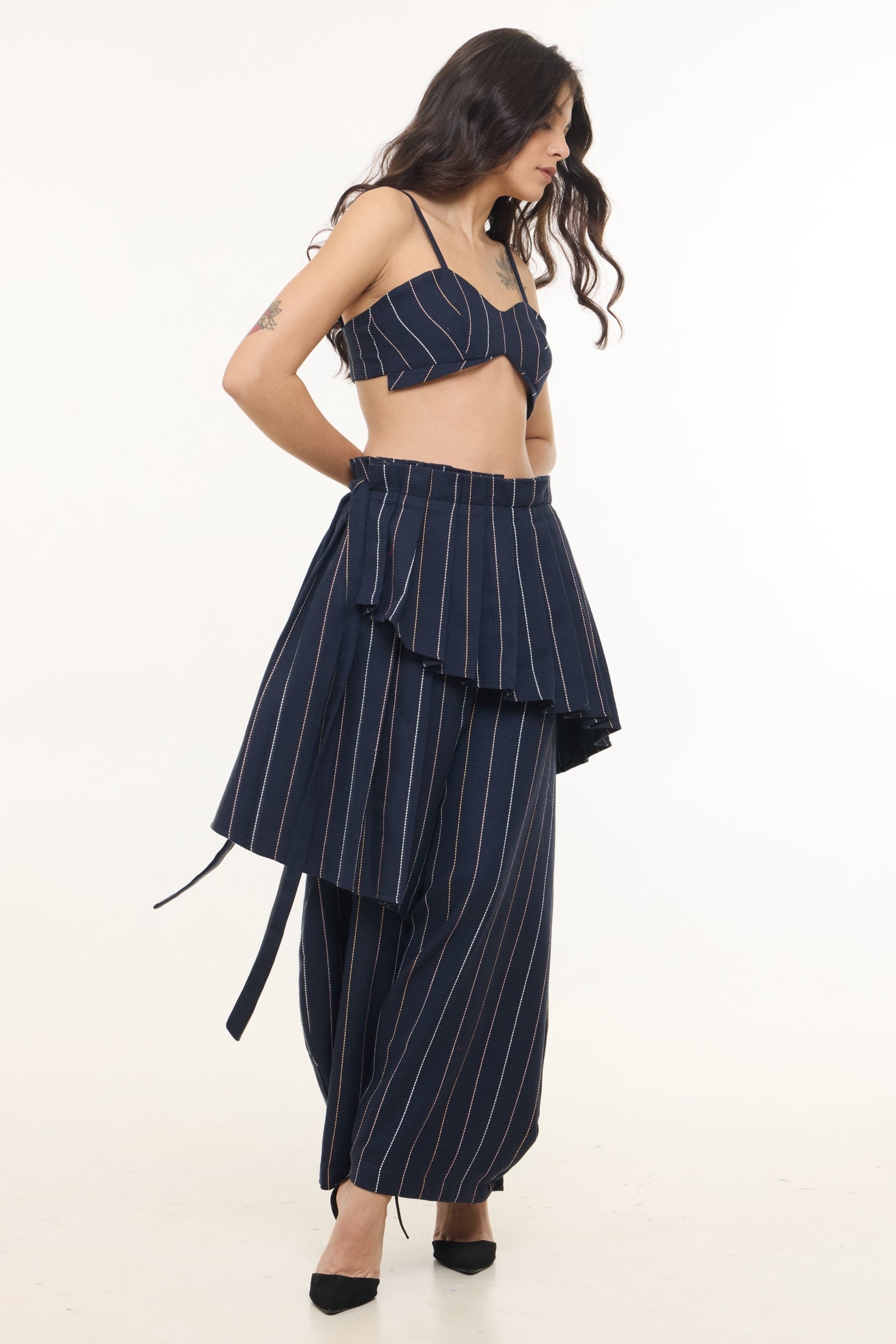 Jacquard Pleated Crop