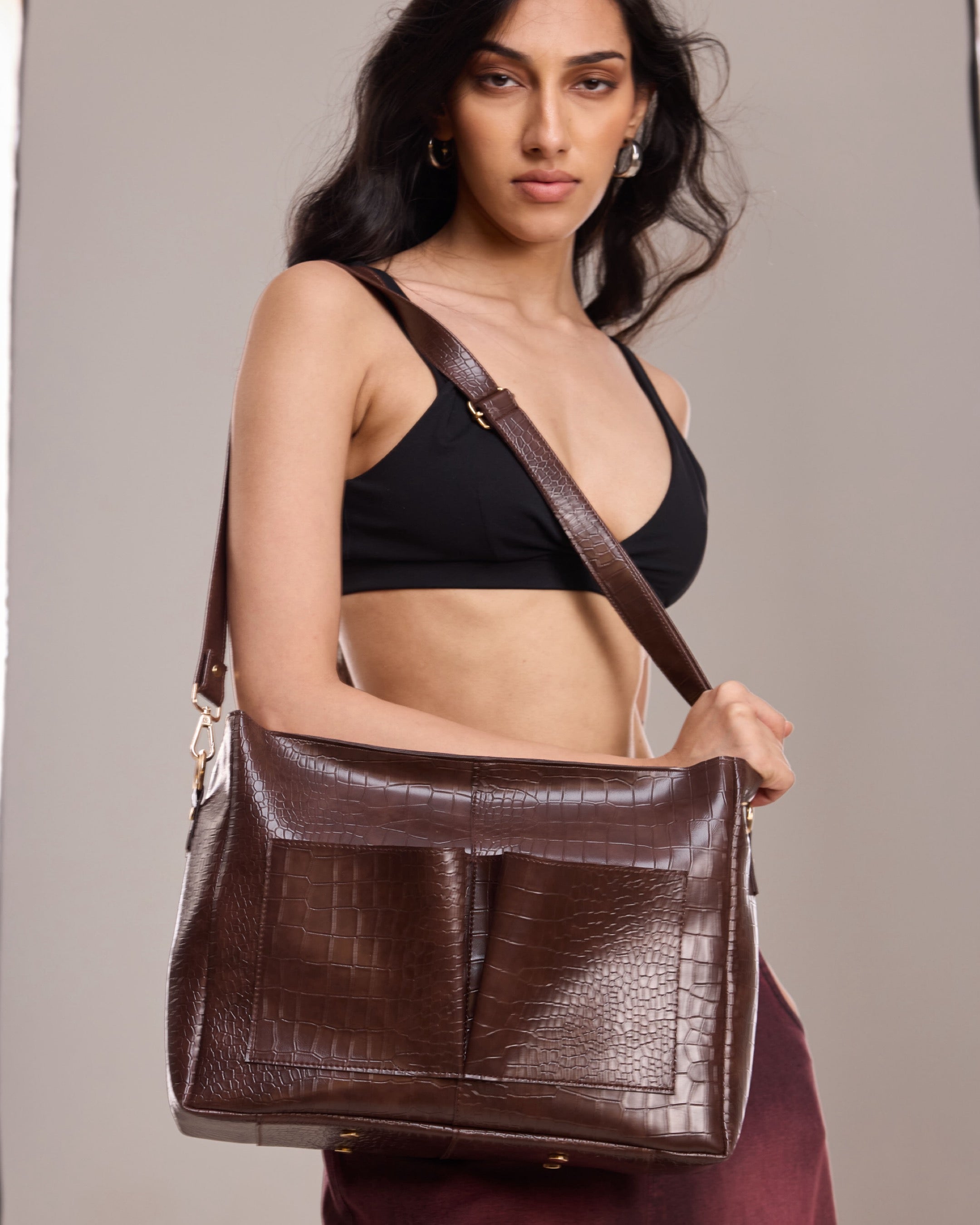 Croco Pocket Tote (Medium)