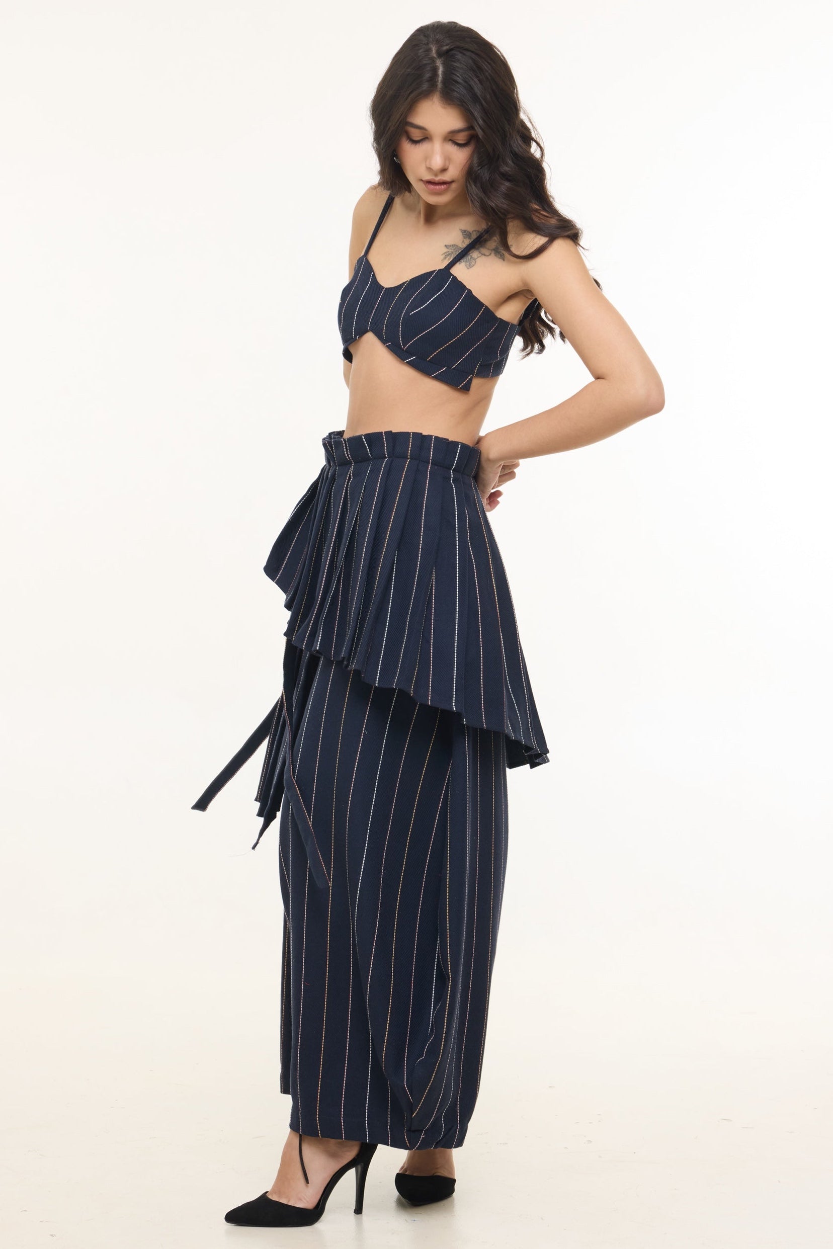 Jacquard Pleated Crop
