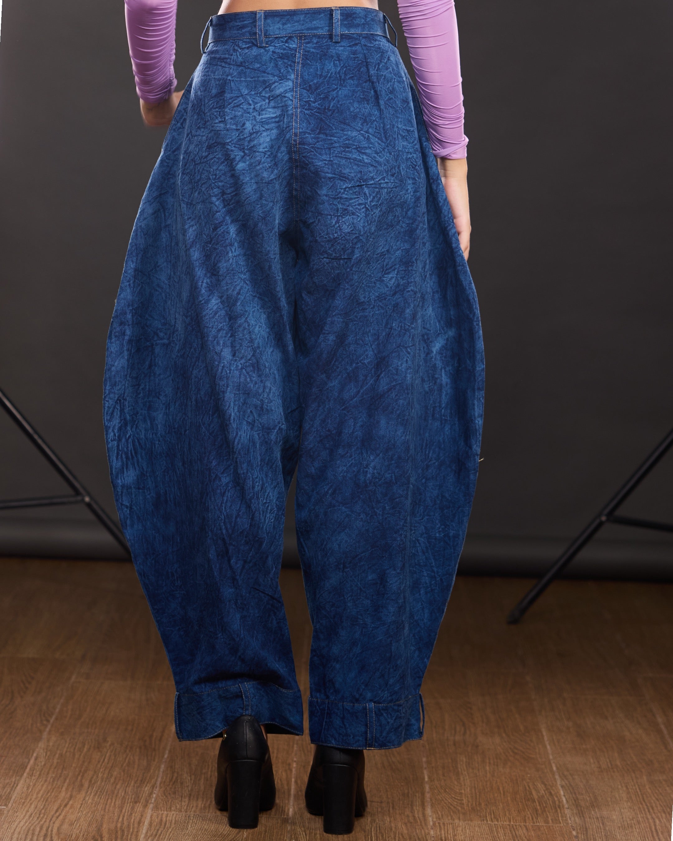 Washed Barrel Denim