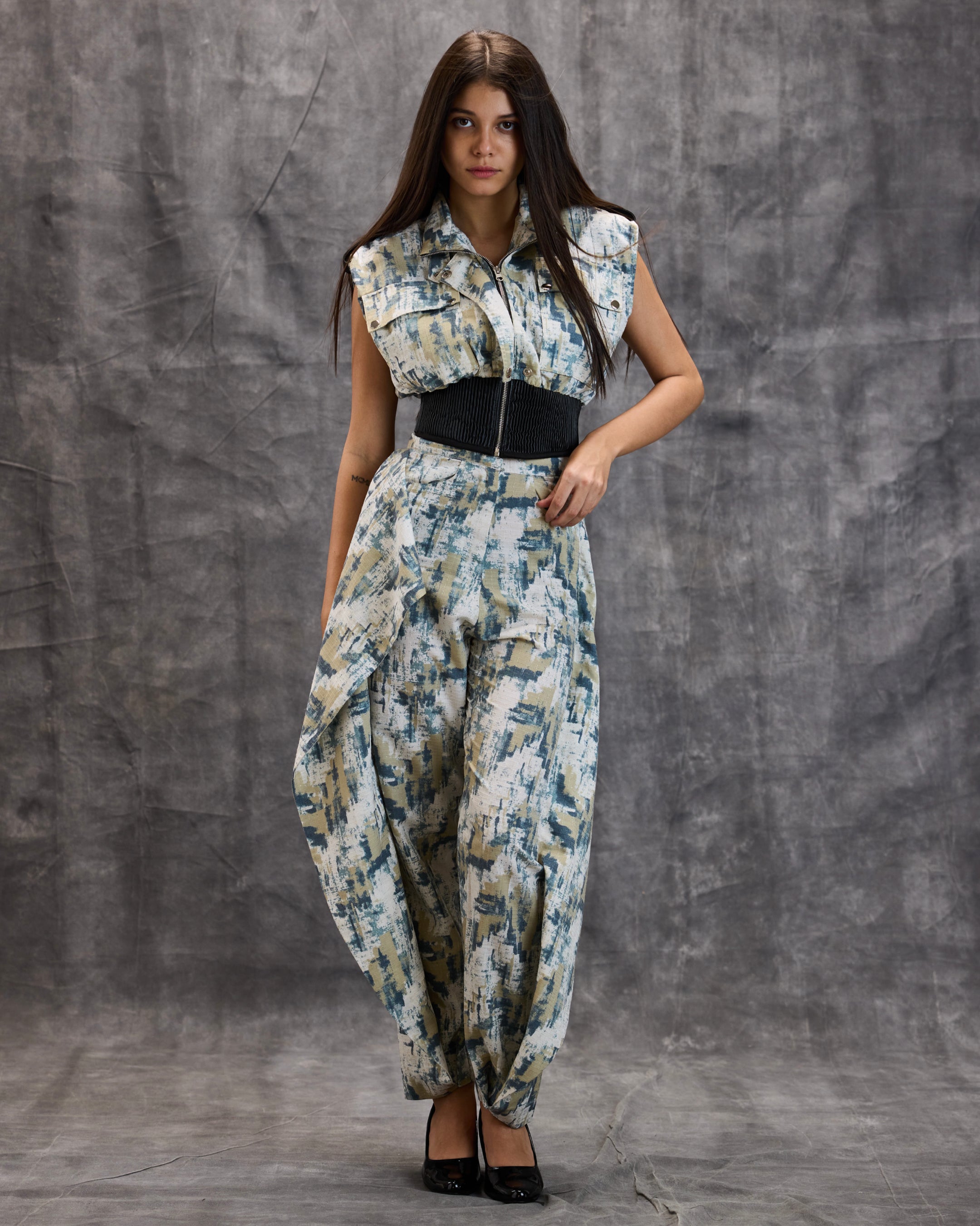 Pluto Jacquard Vest