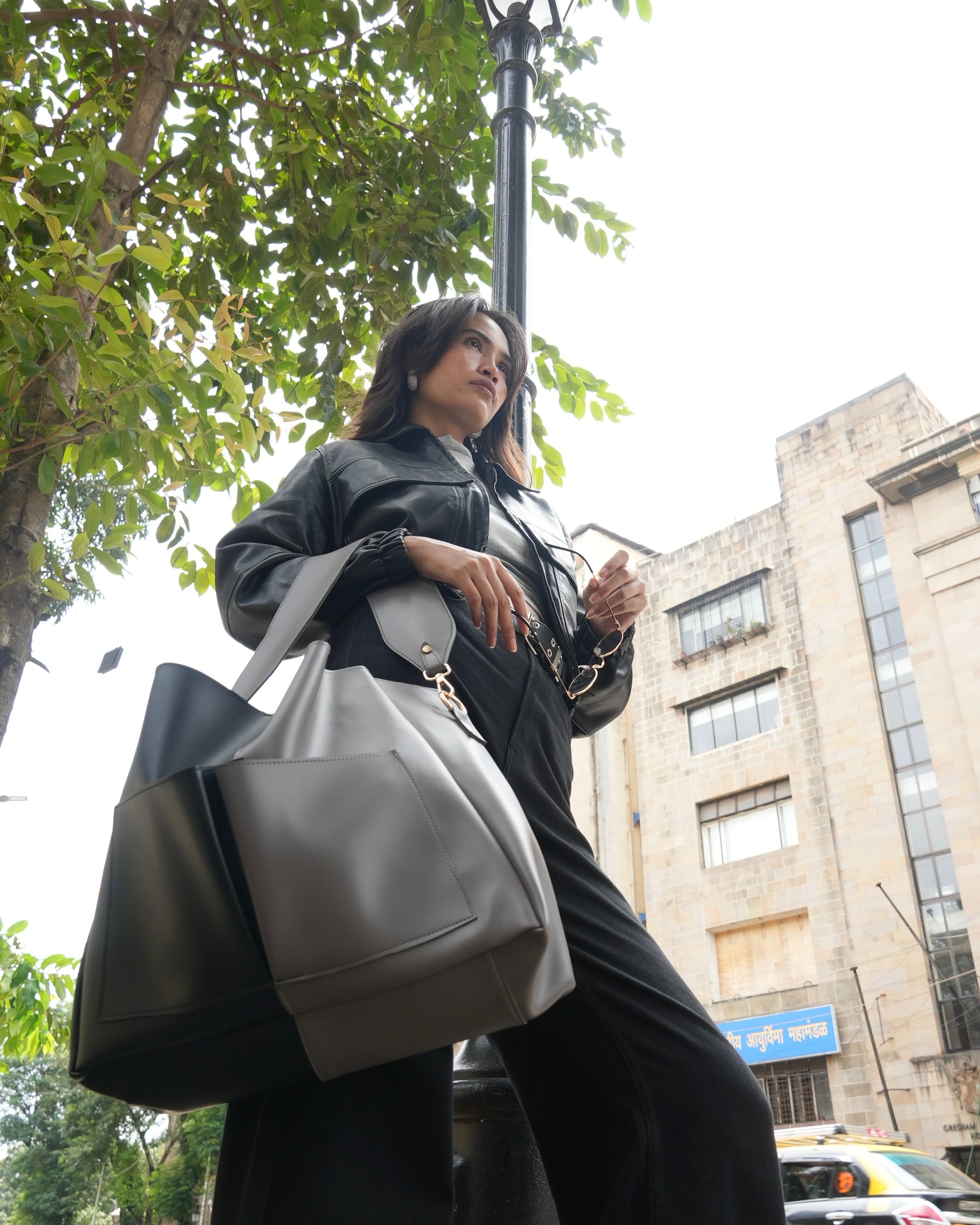 Pocket Tote