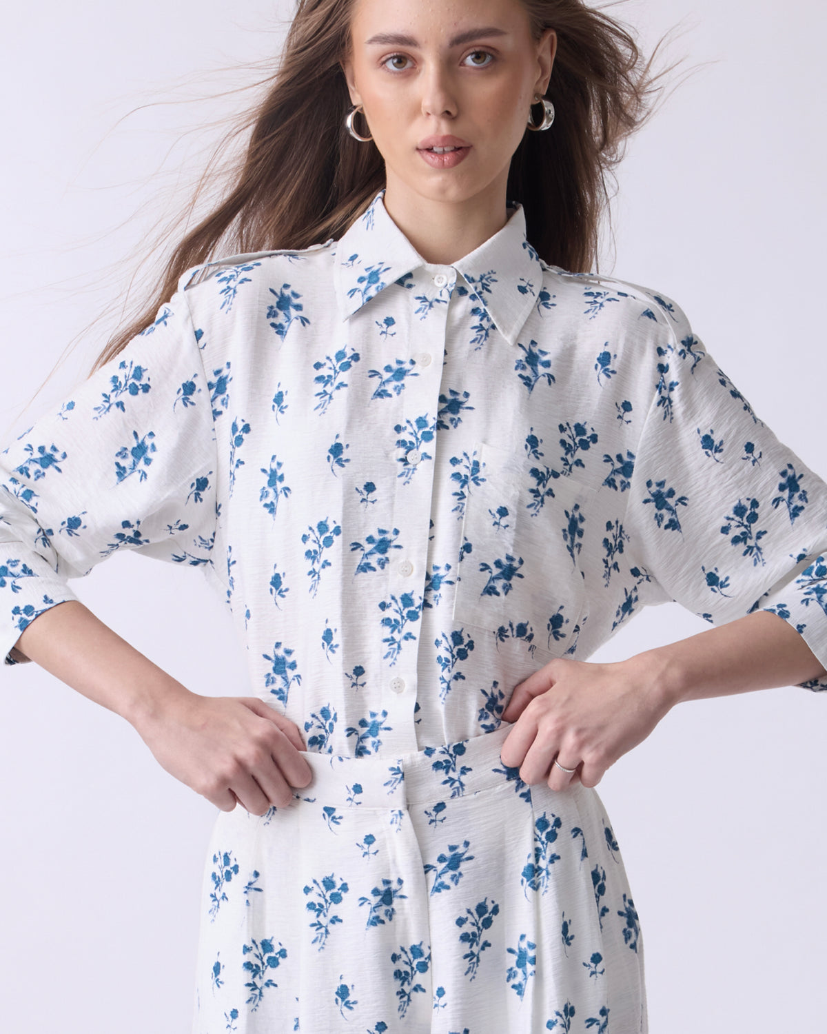 AZURE FLORAL UTILITY SHIRT