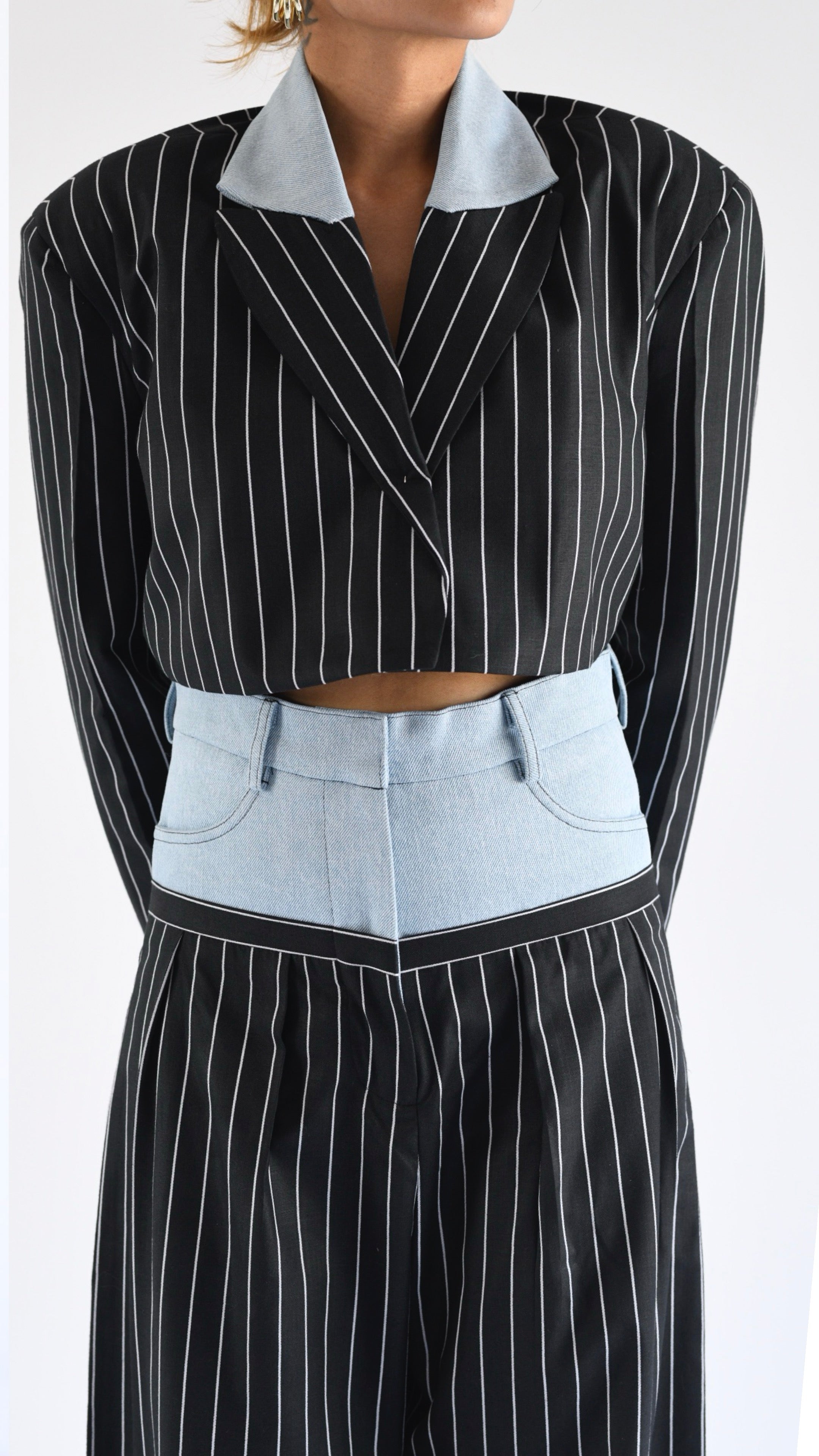 Fabrosanz: Burgundy Pinstripe Crop Blazer