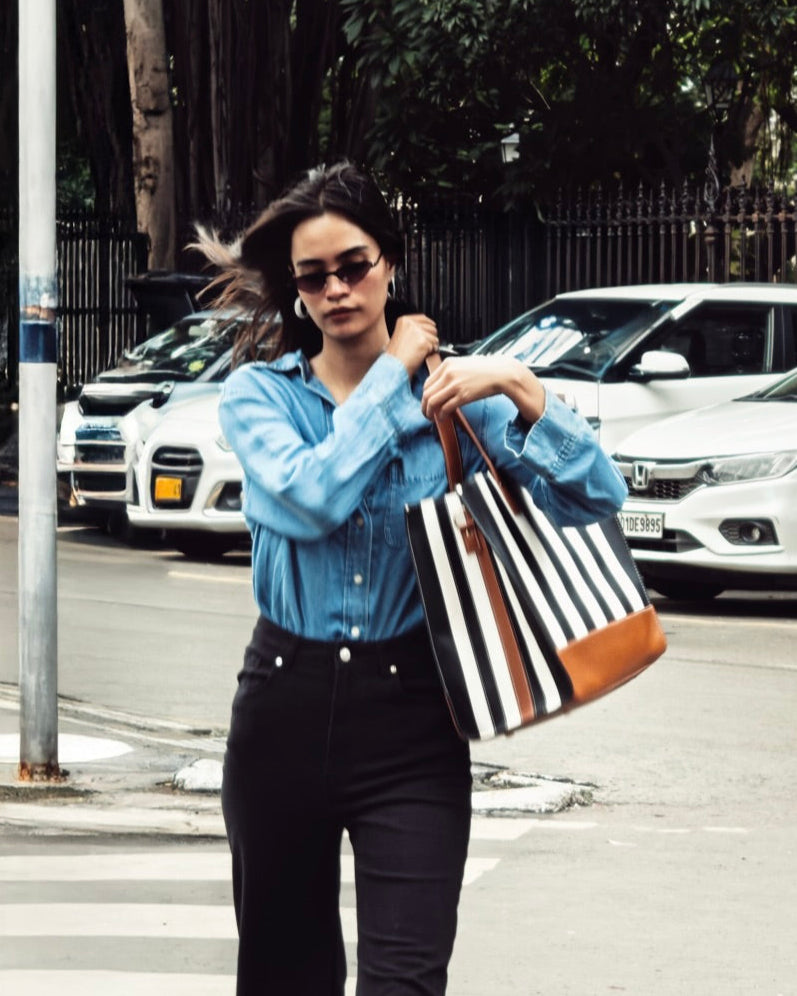 Weekender Tote Bag
