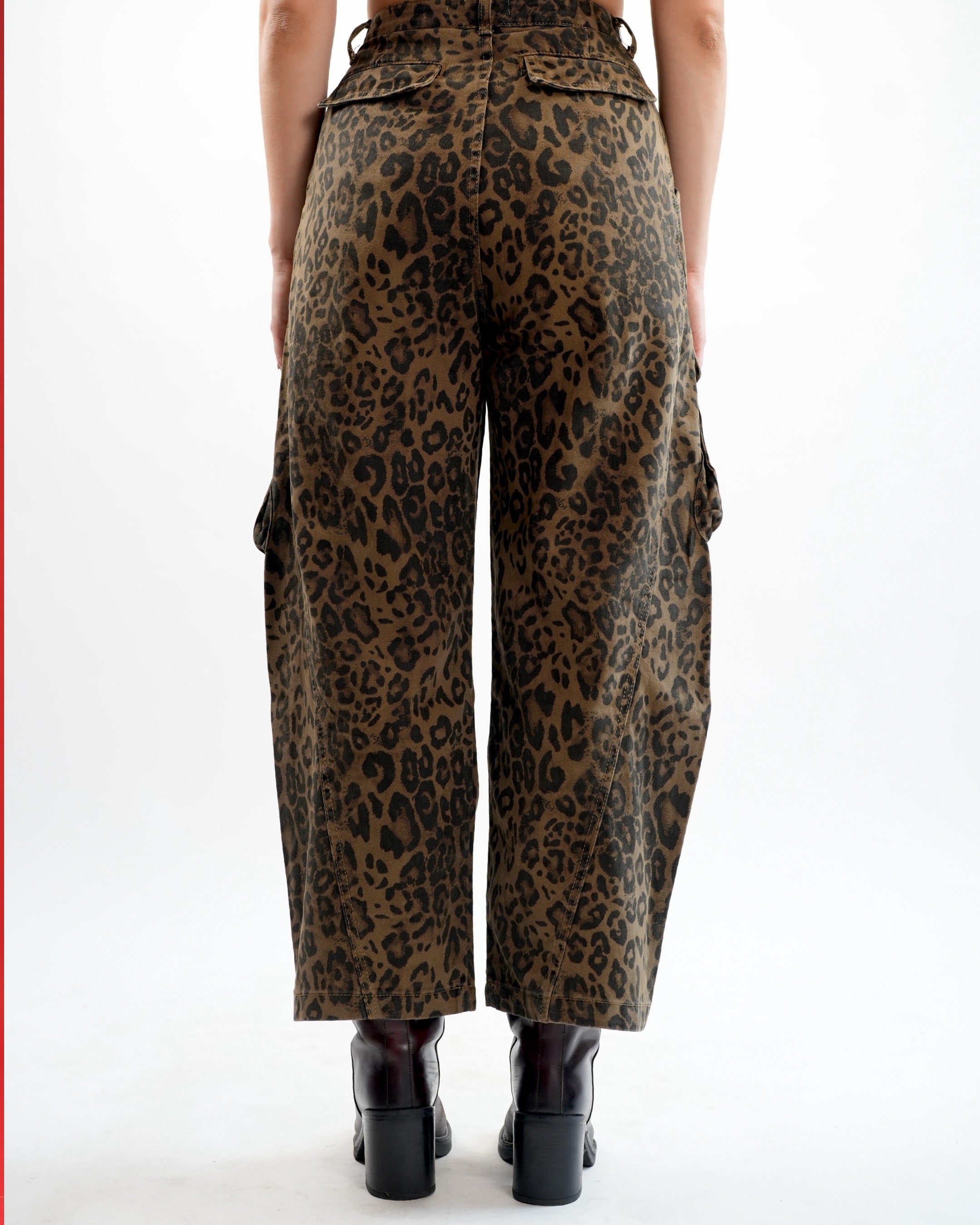 Leopard Cargo