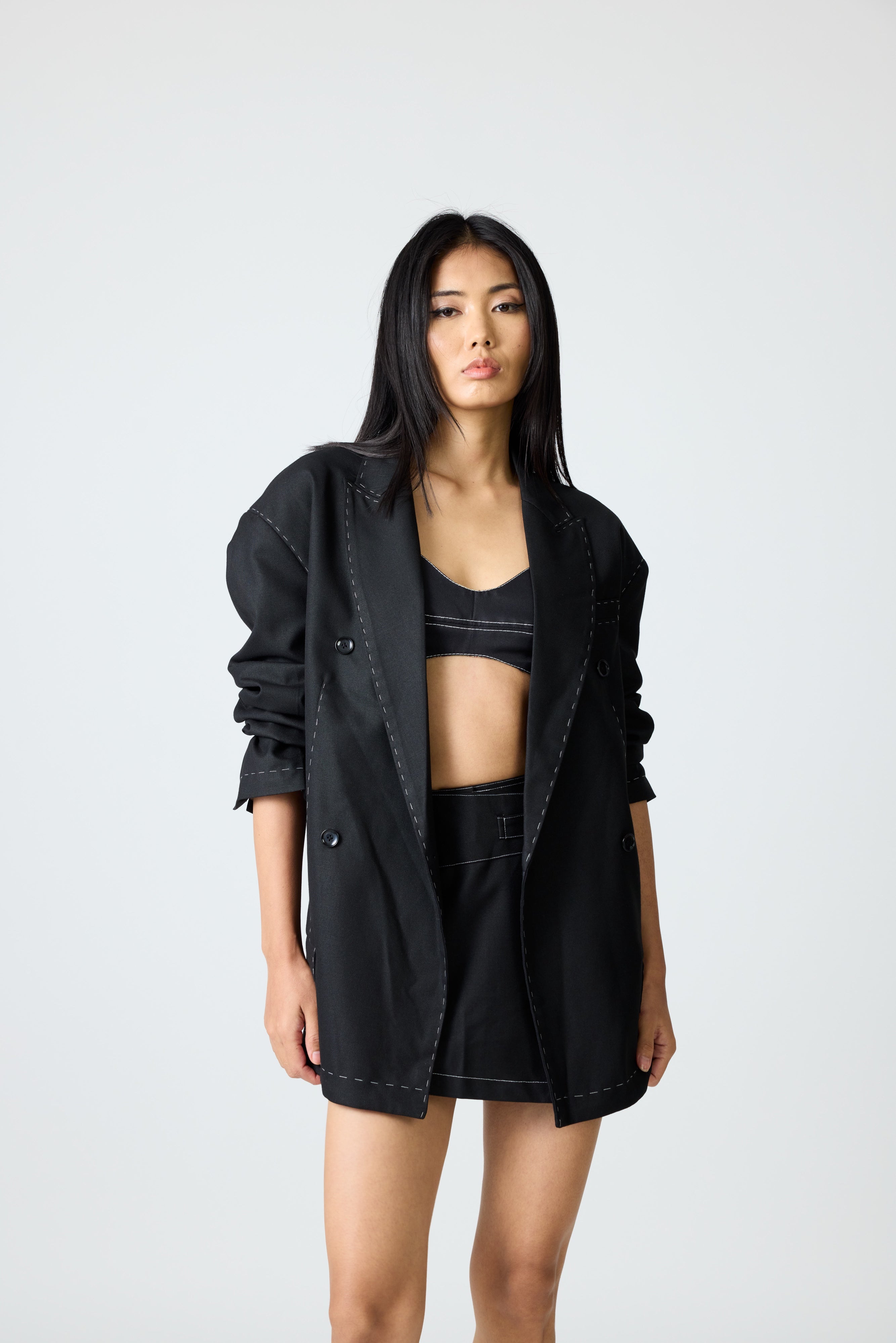 Erryn Black Blazer
