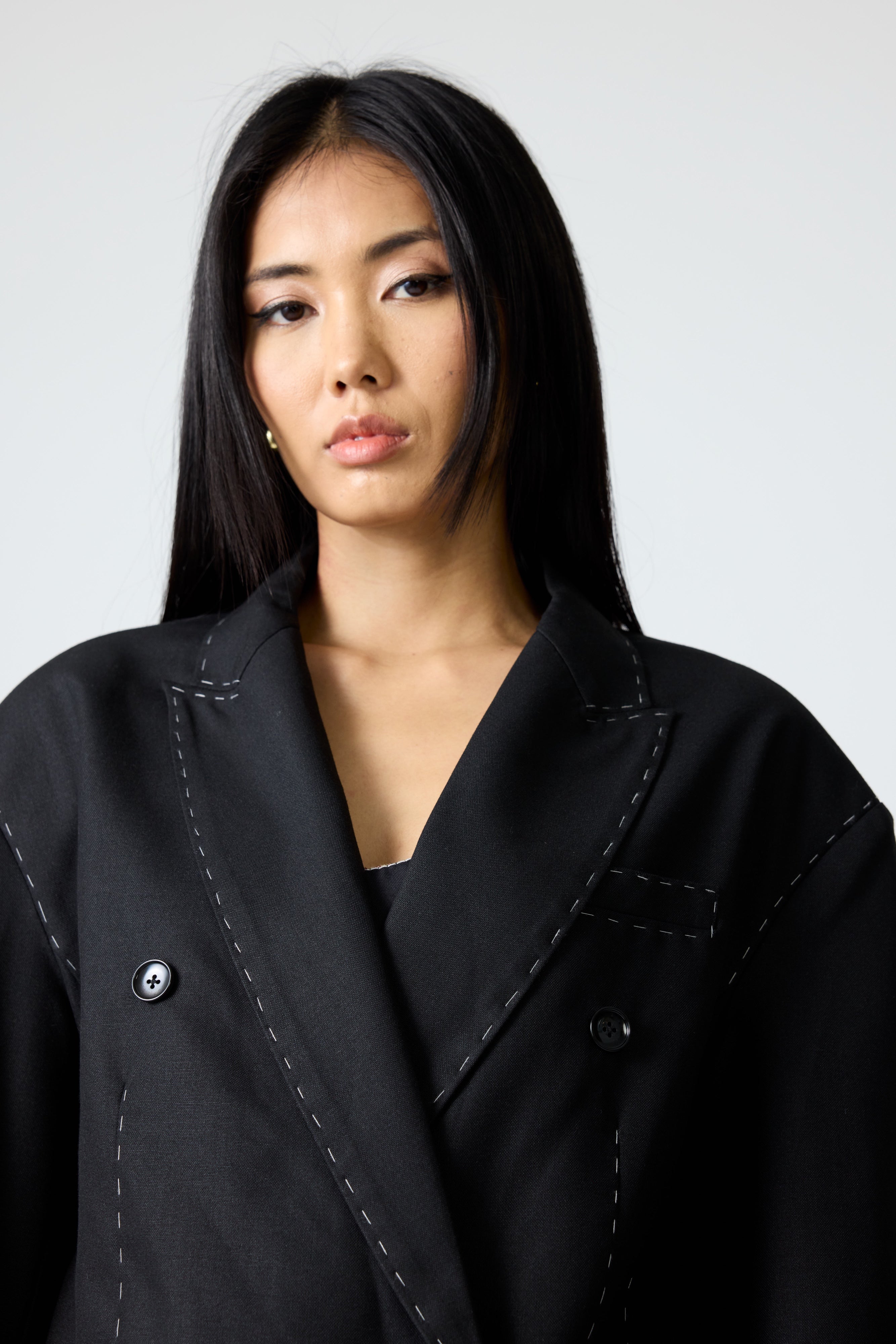 Erryn Black Blazer