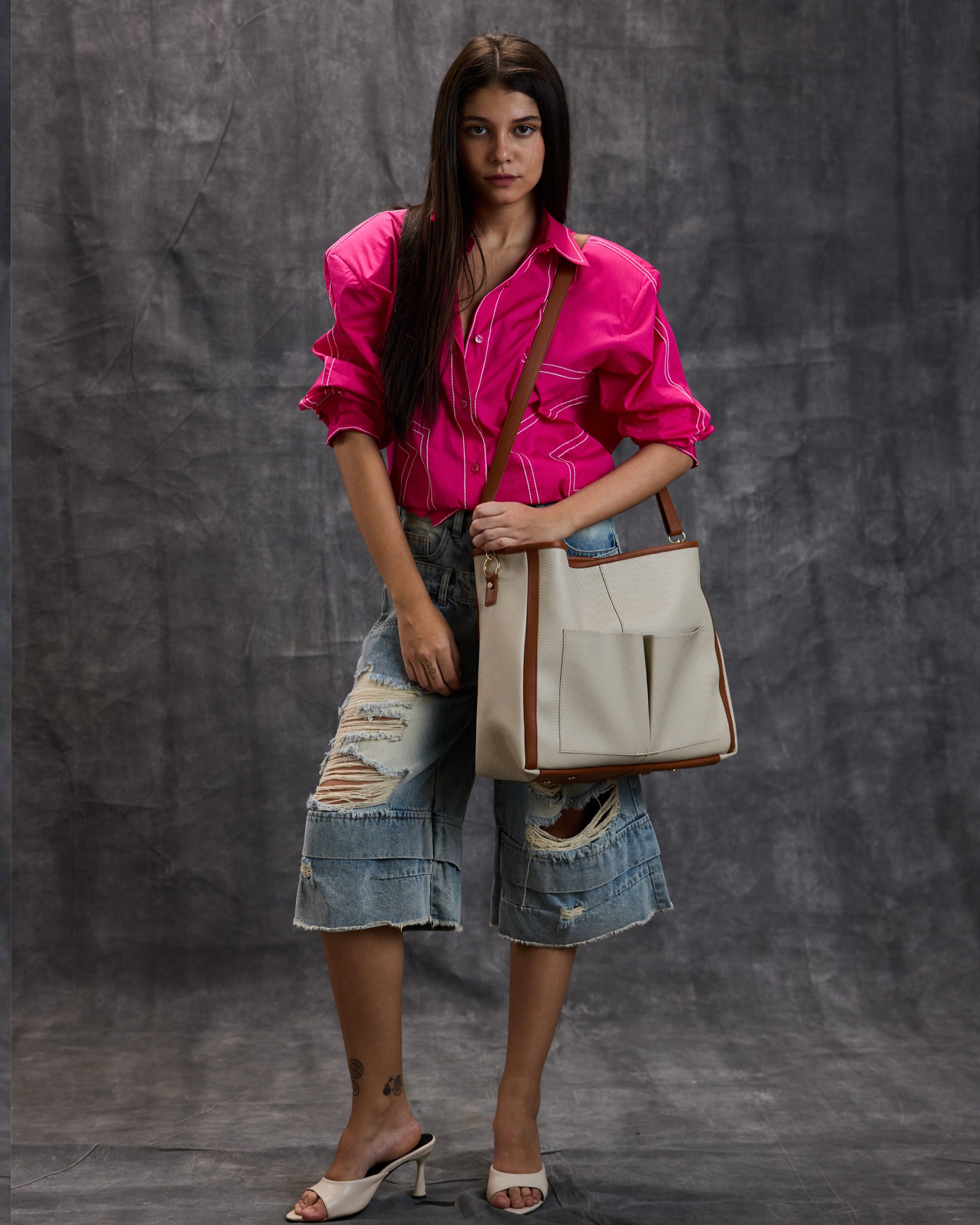 Pocket tote (Canvas)