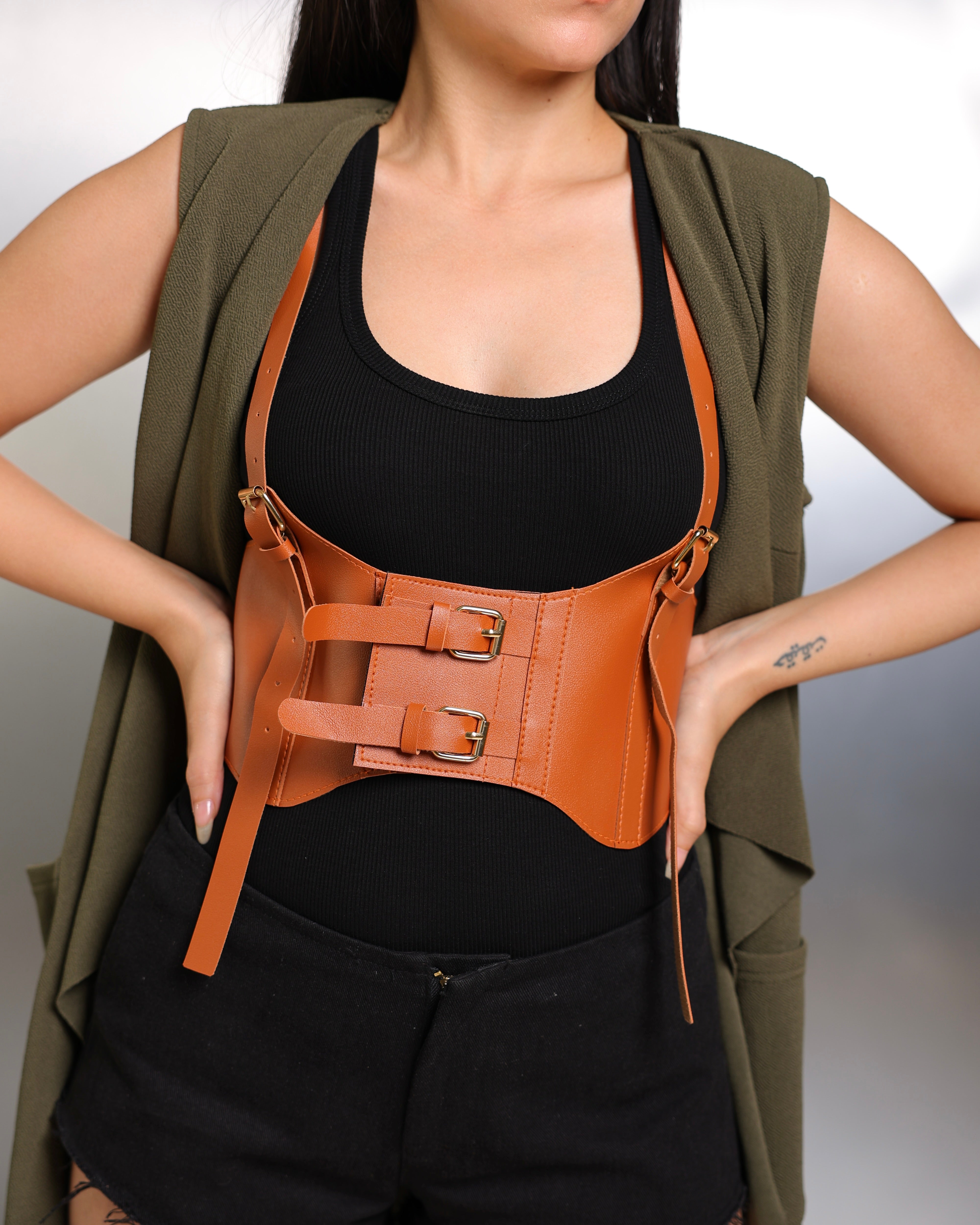 Bold Bust Belt