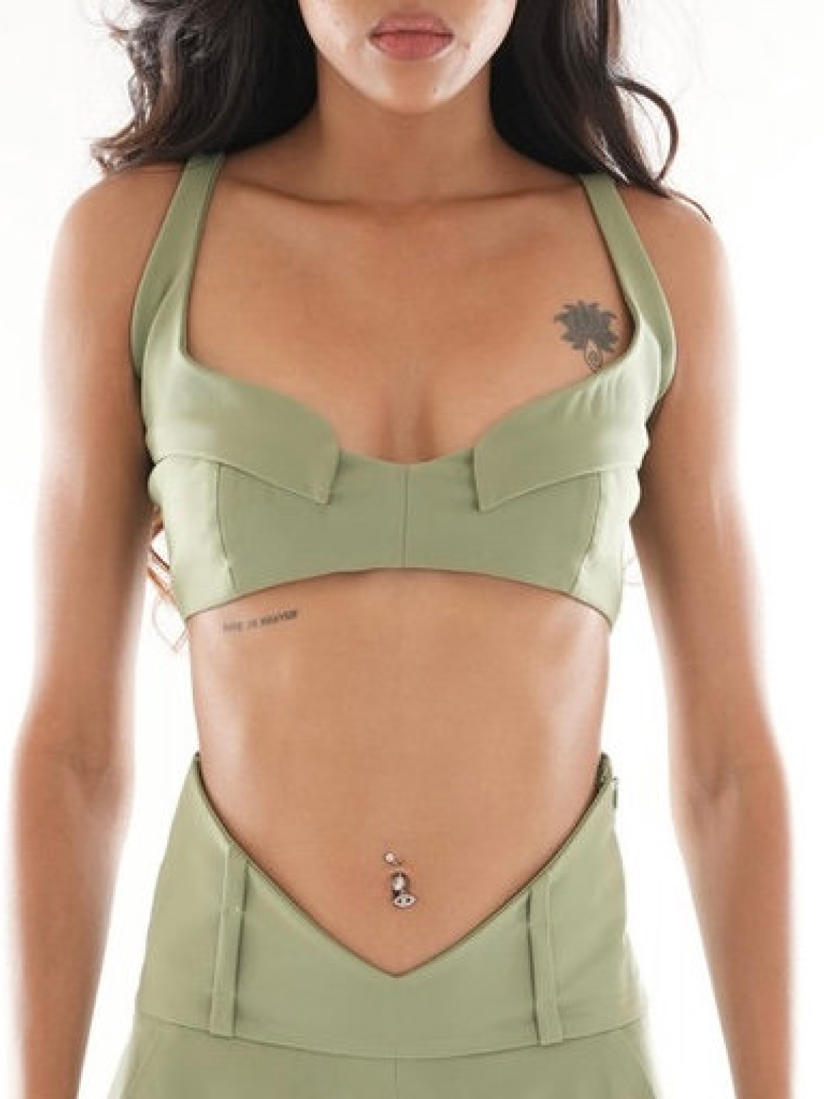 Julia Crop