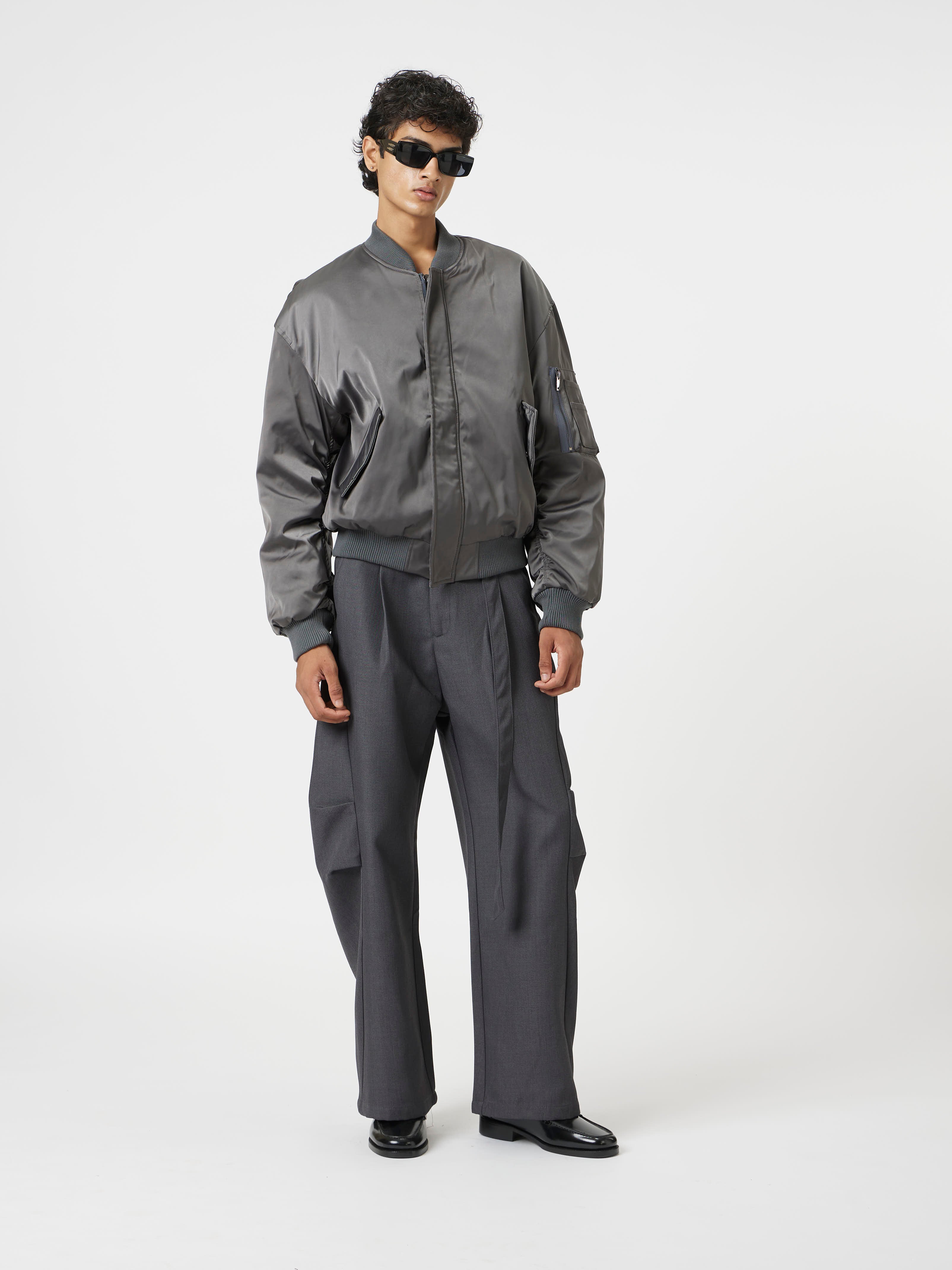 Half Orbit Pants