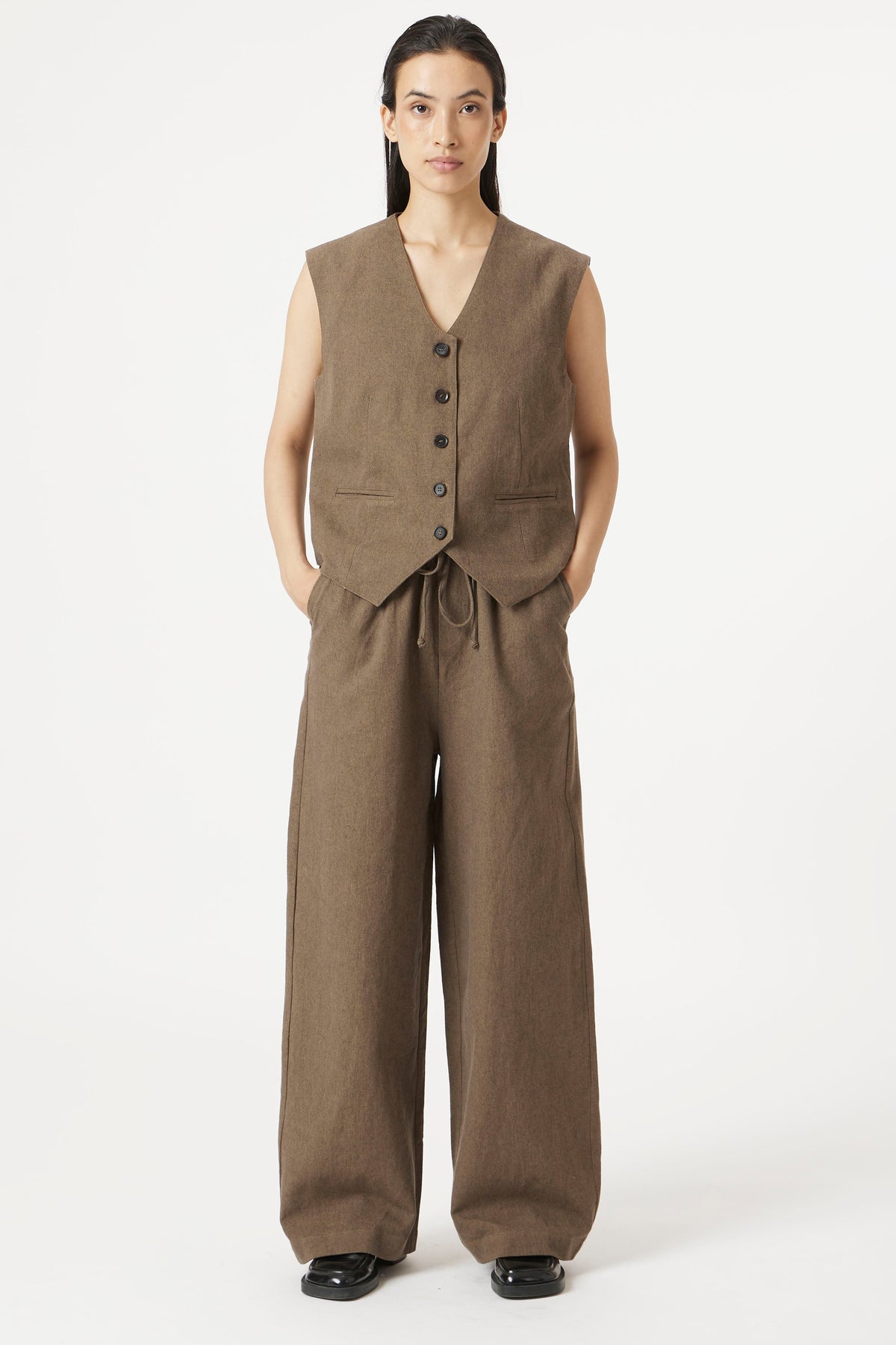 Brown Linen Set