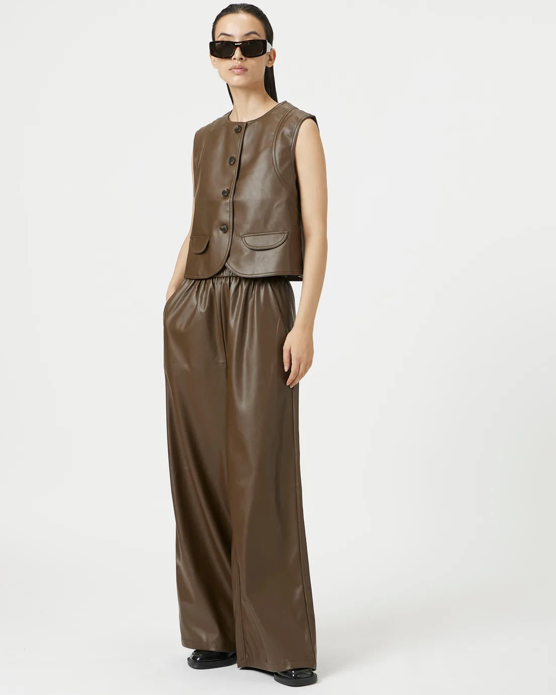 Brown Chill Set